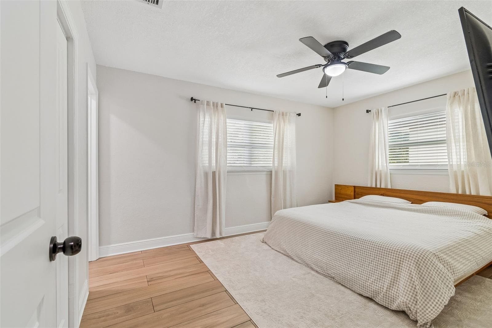 Single Family Residence at 1618 BARRY RD, CLEARWATER, photo 42 of 55