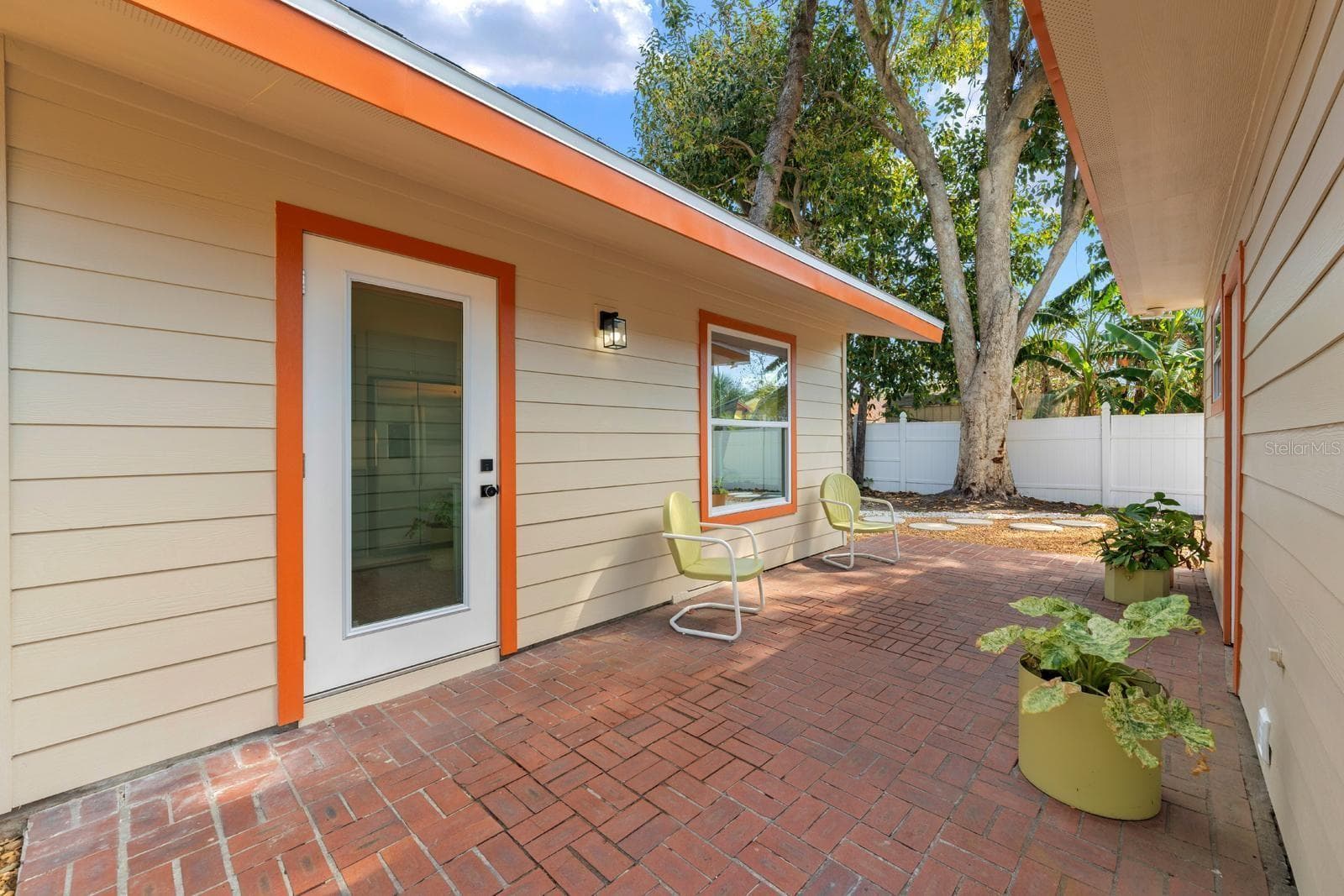 Single Family Residence at 419 64TH AVE S, ST PETERSBURG, photo 33 of 48