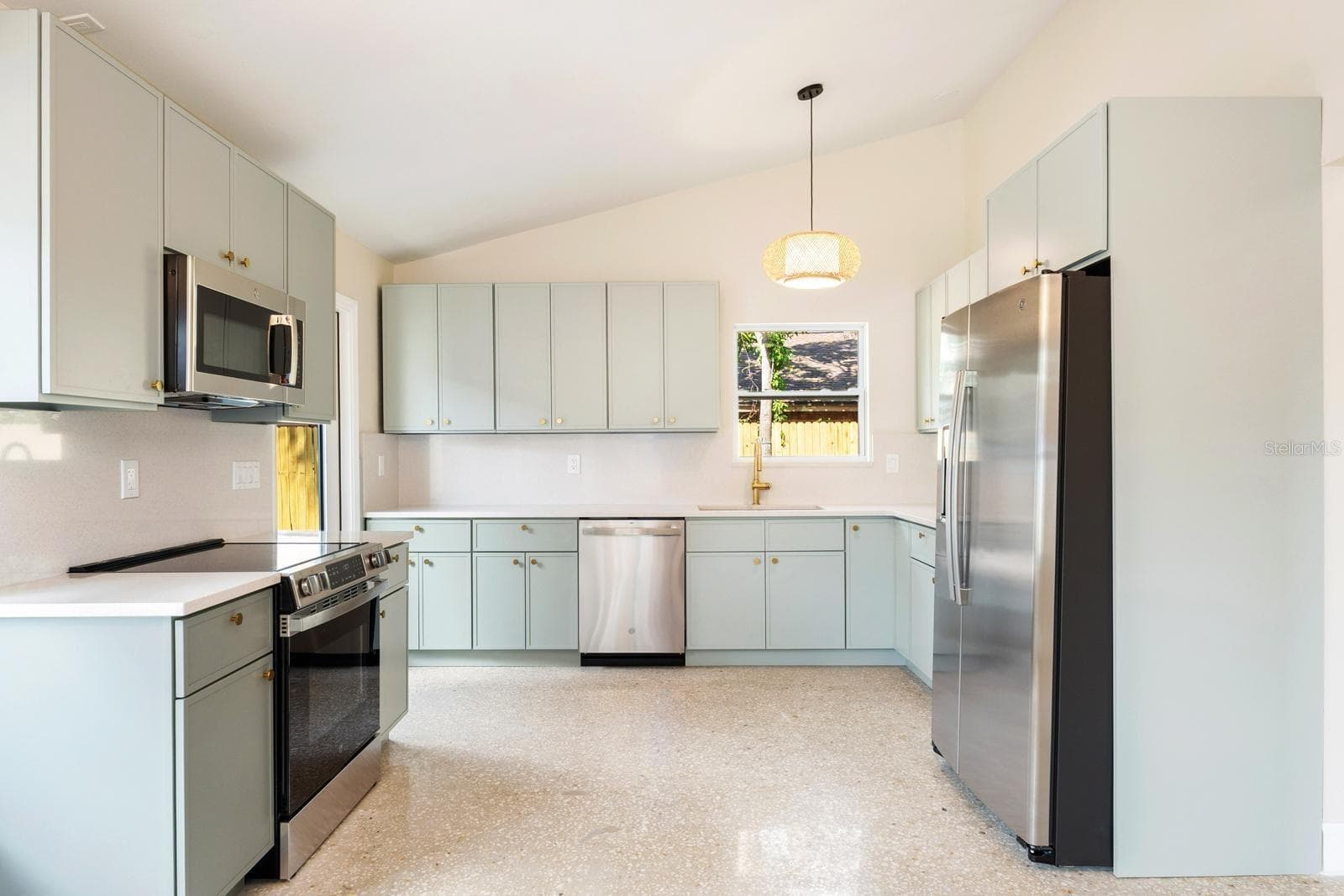 Single Family Residence at 419 64TH AVE S, ST PETERSBURG, photo 14 of 48