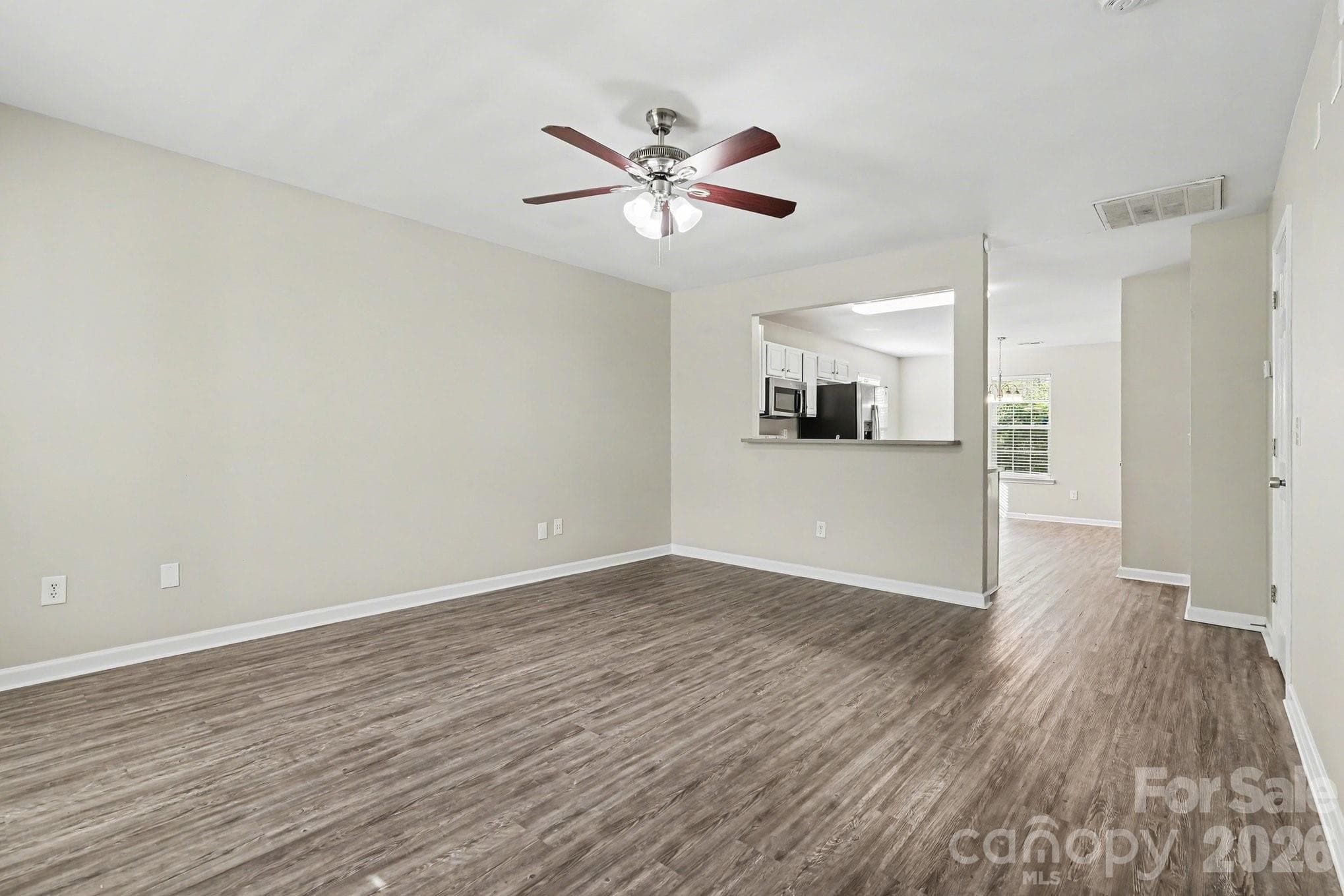 Single Family Residence at 911 Valley Ridge Road, Charlotte, photo 6 of 24