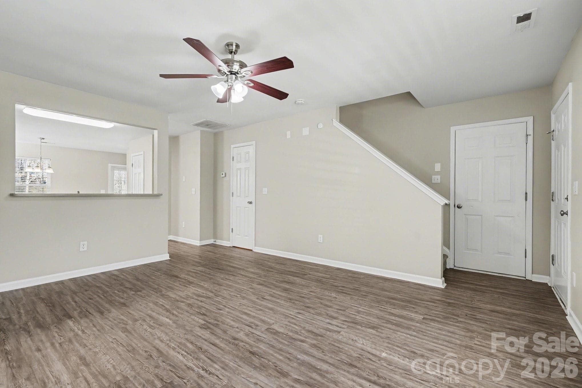 Single Family Residence at 911 Valley Ridge Road, Charlotte, photo 7 of 24