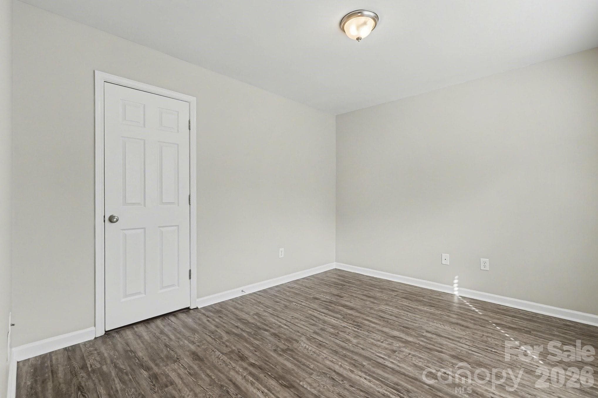 Single Family Residence at 911 Valley Ridge Road, Charlotte, photo 23 of 24