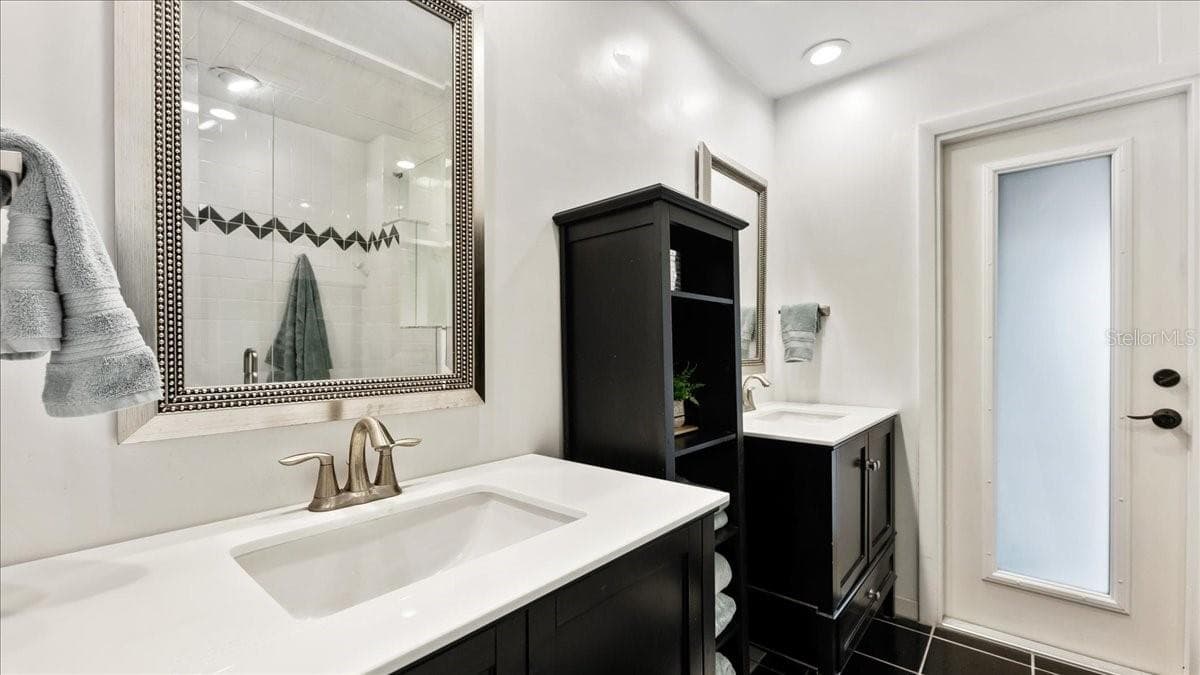 Single Family Residence at 4 SLOOP DR, COCOA BEACH, photo 18 of 27