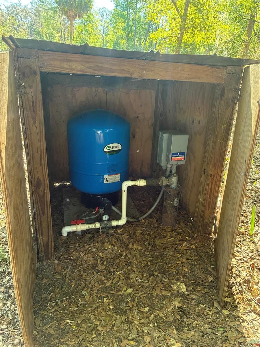 190 foot well. - 24533 PINK PANTHER RD, PAISLEY