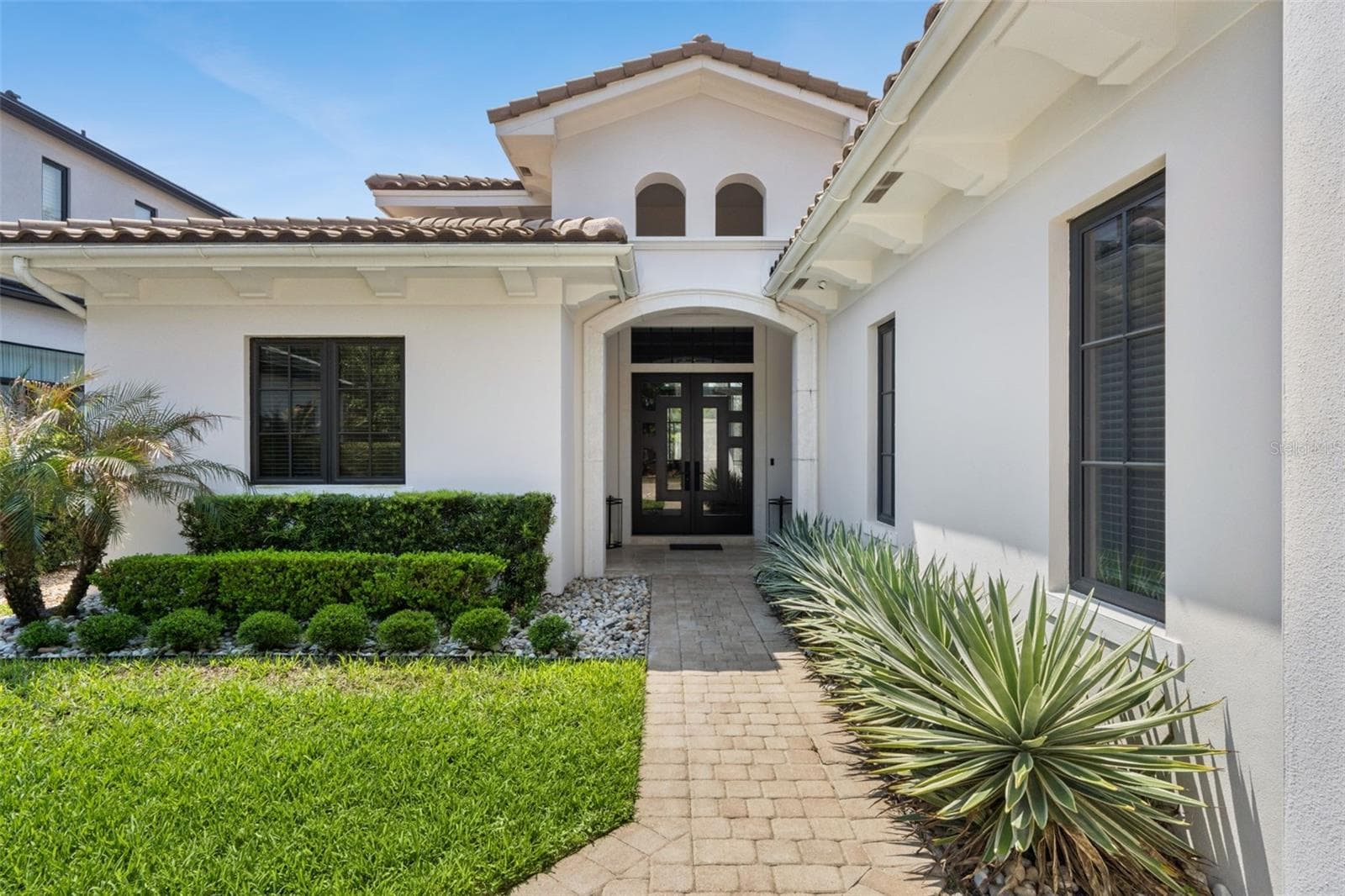 10228 KENSINGTON SHORE DR