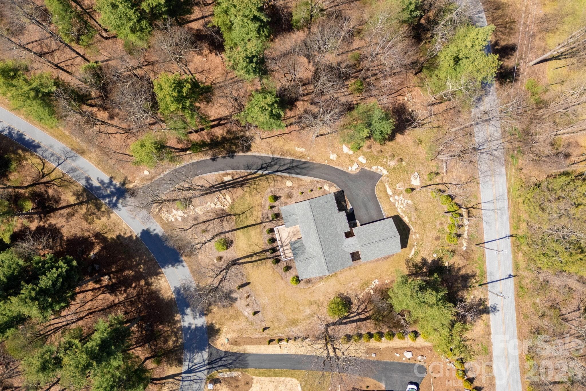Single Family Residence at 654 Hollybrook Drive, Flat Rock, photo 33 of 48