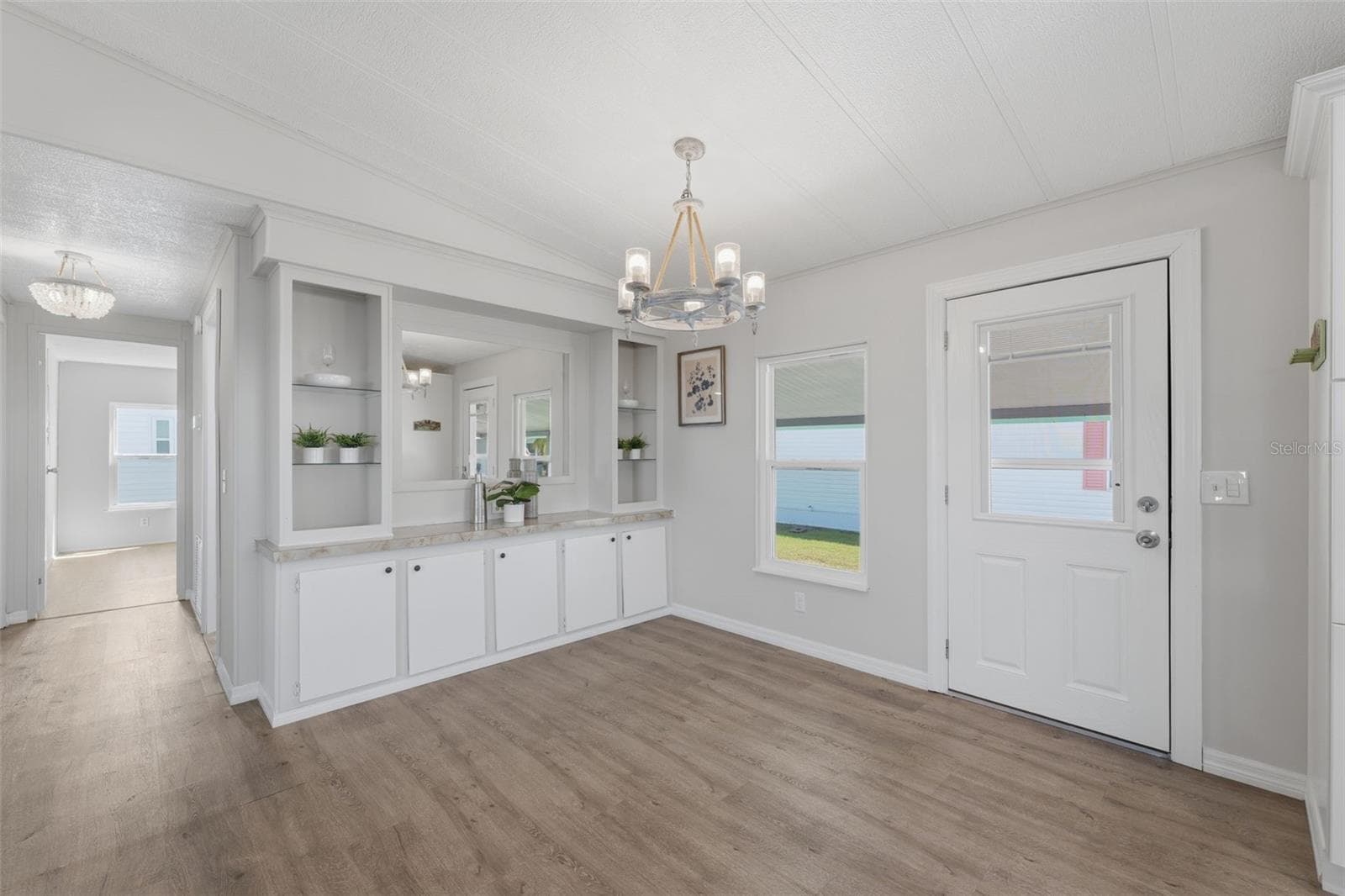 Manufactured Home at 2116 KONA DR, HOLIDAY, photo 8 of 18