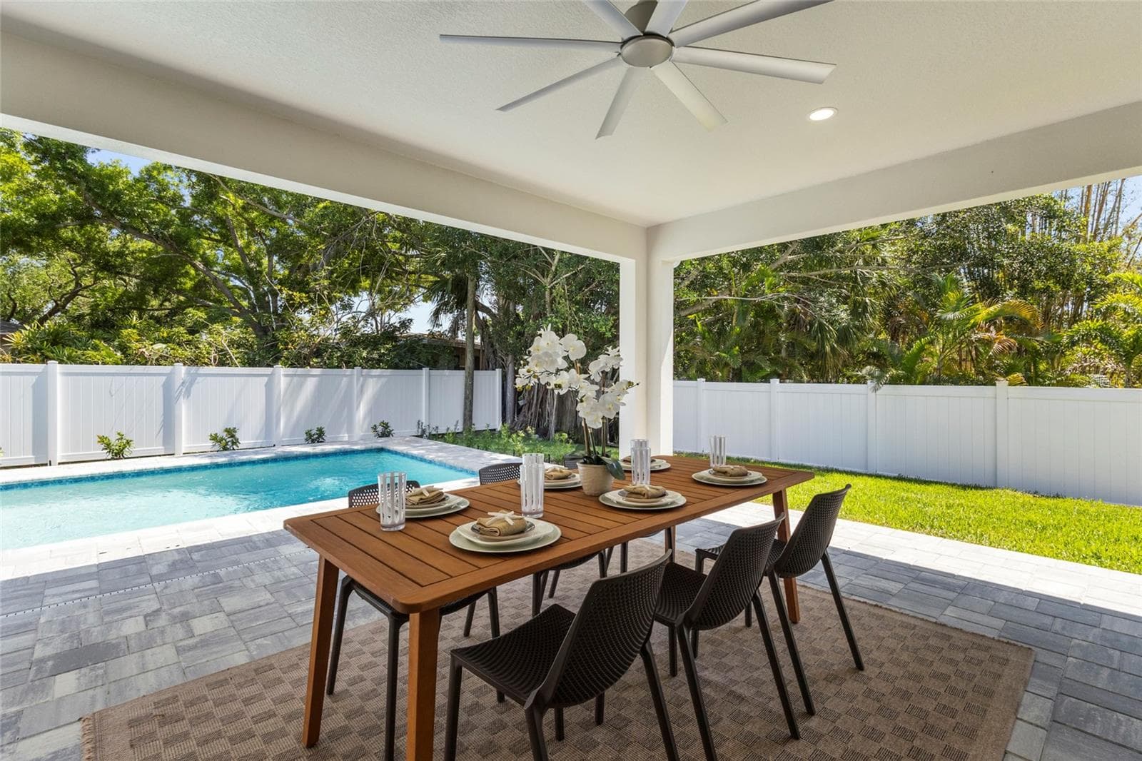Single Family Residence at 217 S SHADE AVE, SARASOTA, photo 43 of 61