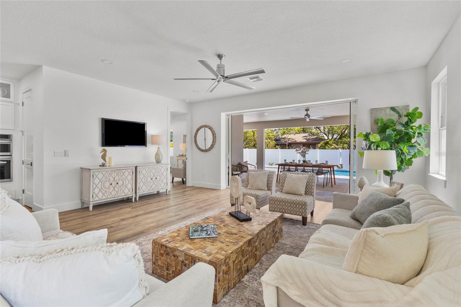 Cozy Living Area / Lower left is the entrance to the Primary Bedroom - 217 S SHADE AVE, SARASOTA