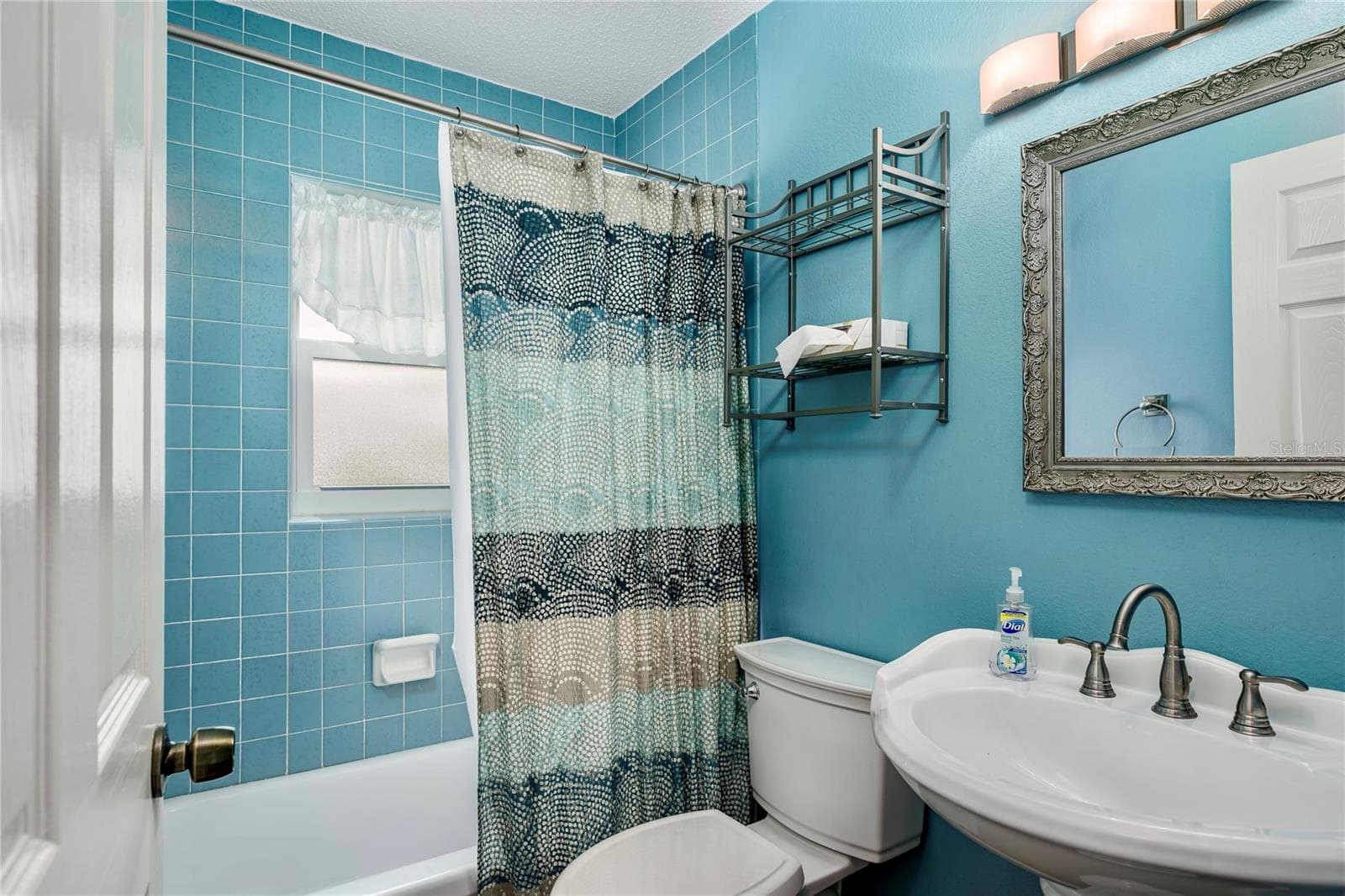 Condominium at 7001 PLACE DE LA PAIX #2A, SOUTH PASADENA, photo 29 of 44