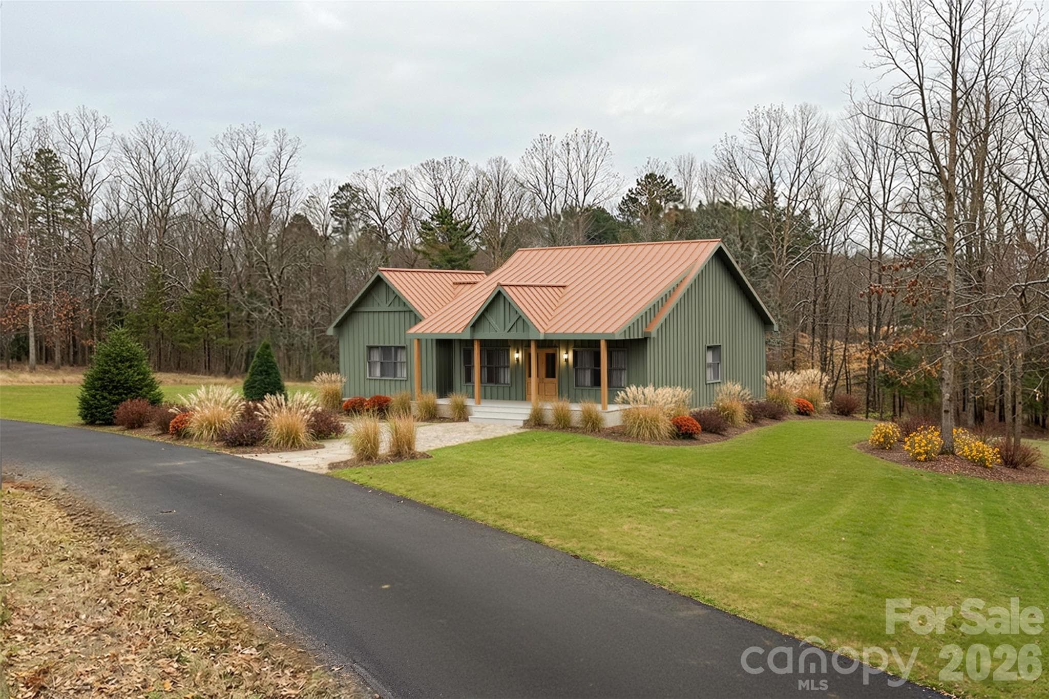 Single Family Residence at Rutherfordton, photo 3 of 7
