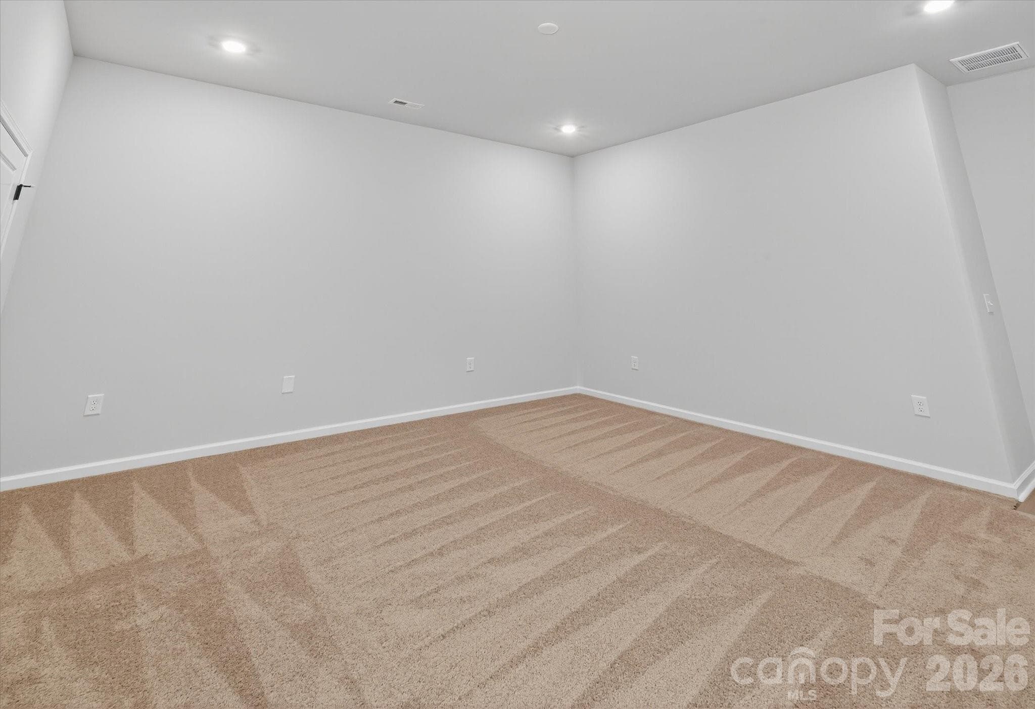 Townhouse at Gastonia, photo 18 of 20