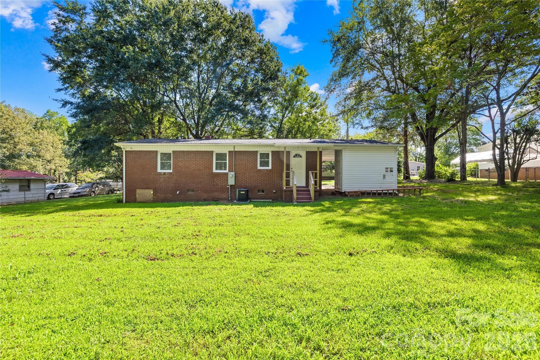 Single Family Residence at 505 Mauney Lane, Shelby, photo 3 of 14