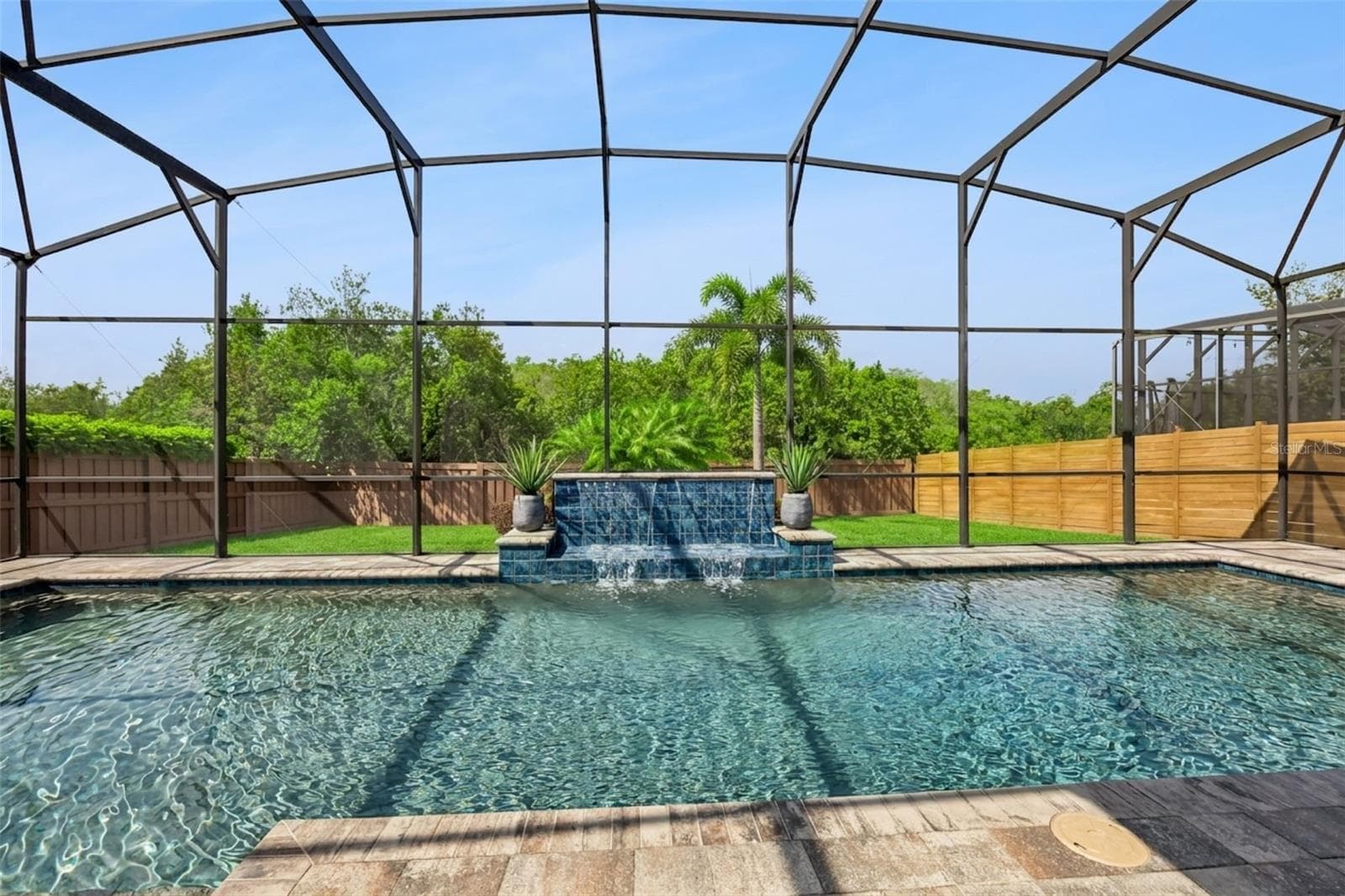Pool with Spa and Water Features - 14160 ELIOT AVE, ORLANDO