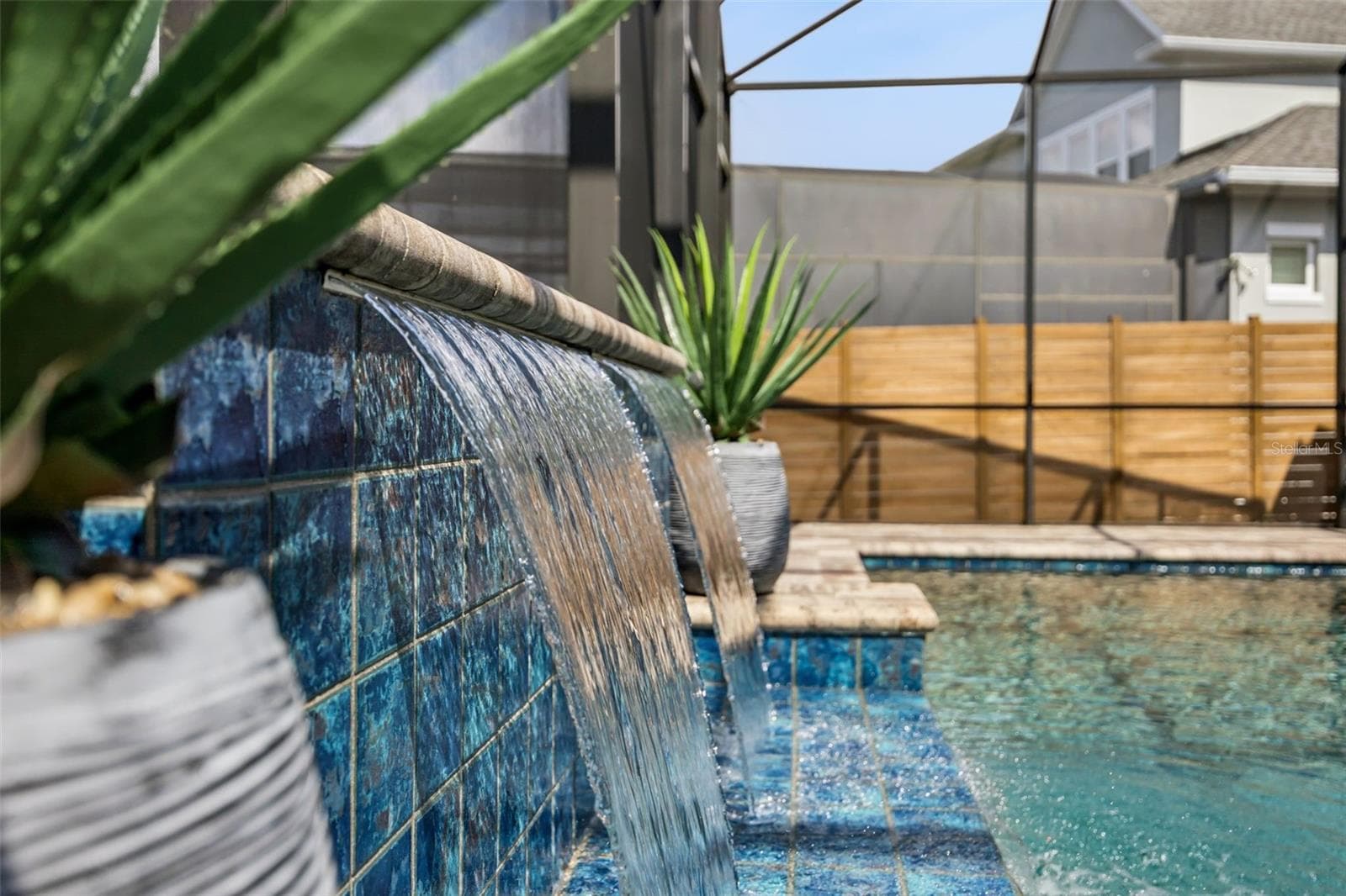 Pool with Spa and Water Features - 14160 ELIOT AVE, ORLANDO