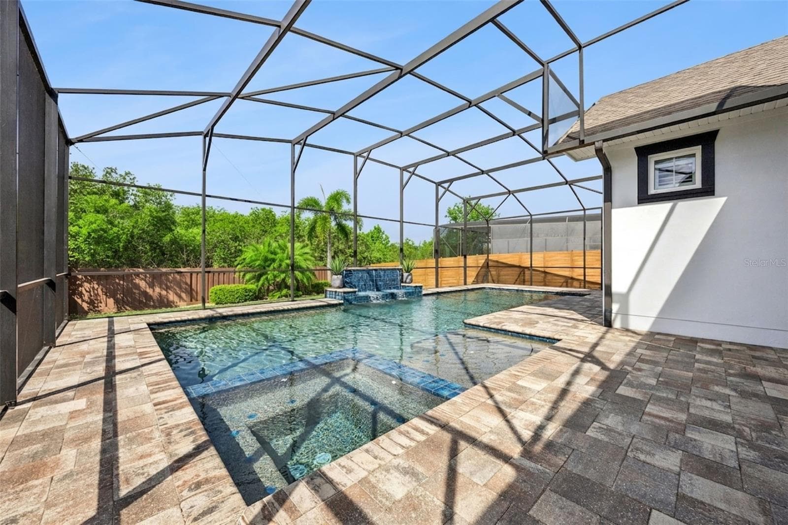Pool with Spa and Water Features - 14160 ELIOT AVE, ORLANDO