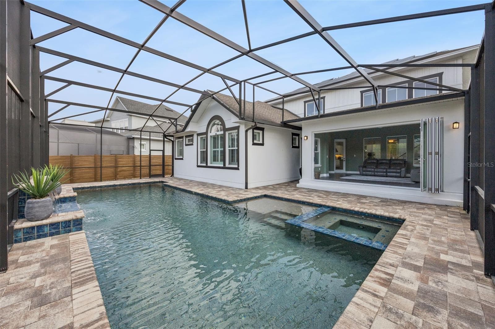Pool with Spa and Water Features - 14160 ELIOT AVE, ORLANDO