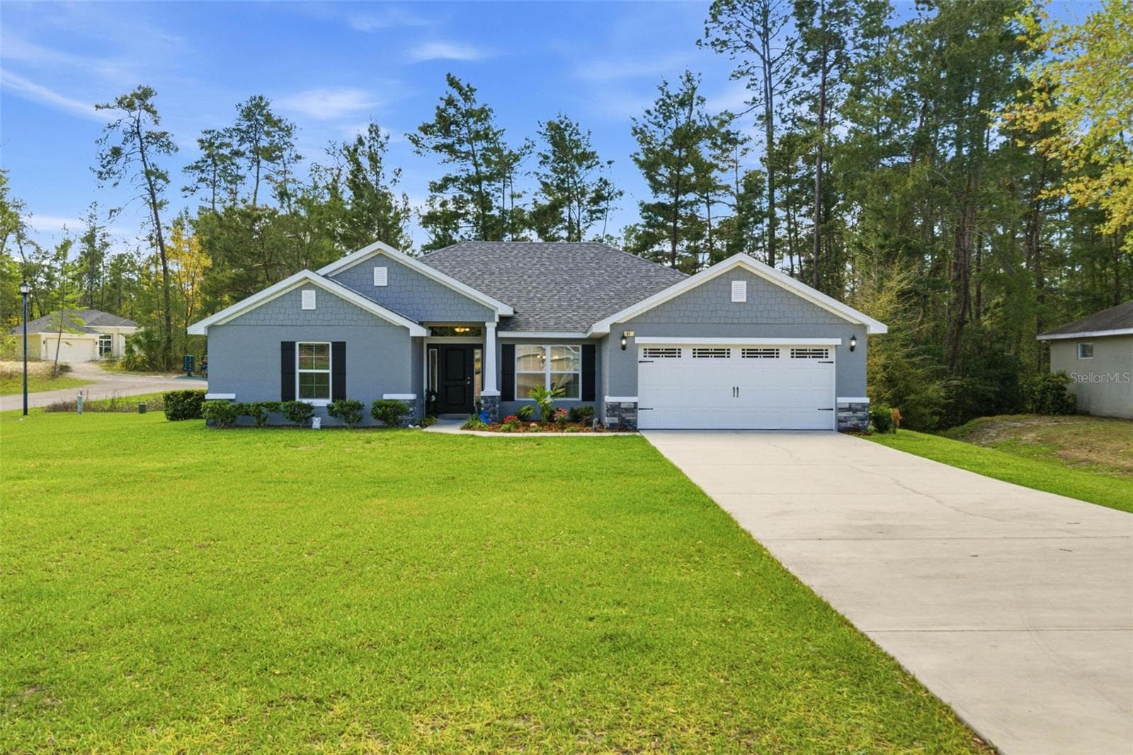 47 VILLAGE CENTER DR