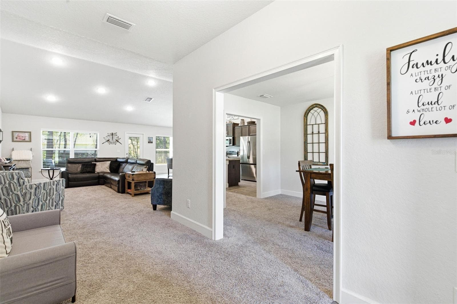 Single Family Residence at 47 VILLAGE CENTER DR, HOMOSASSA, photo 9 of 52