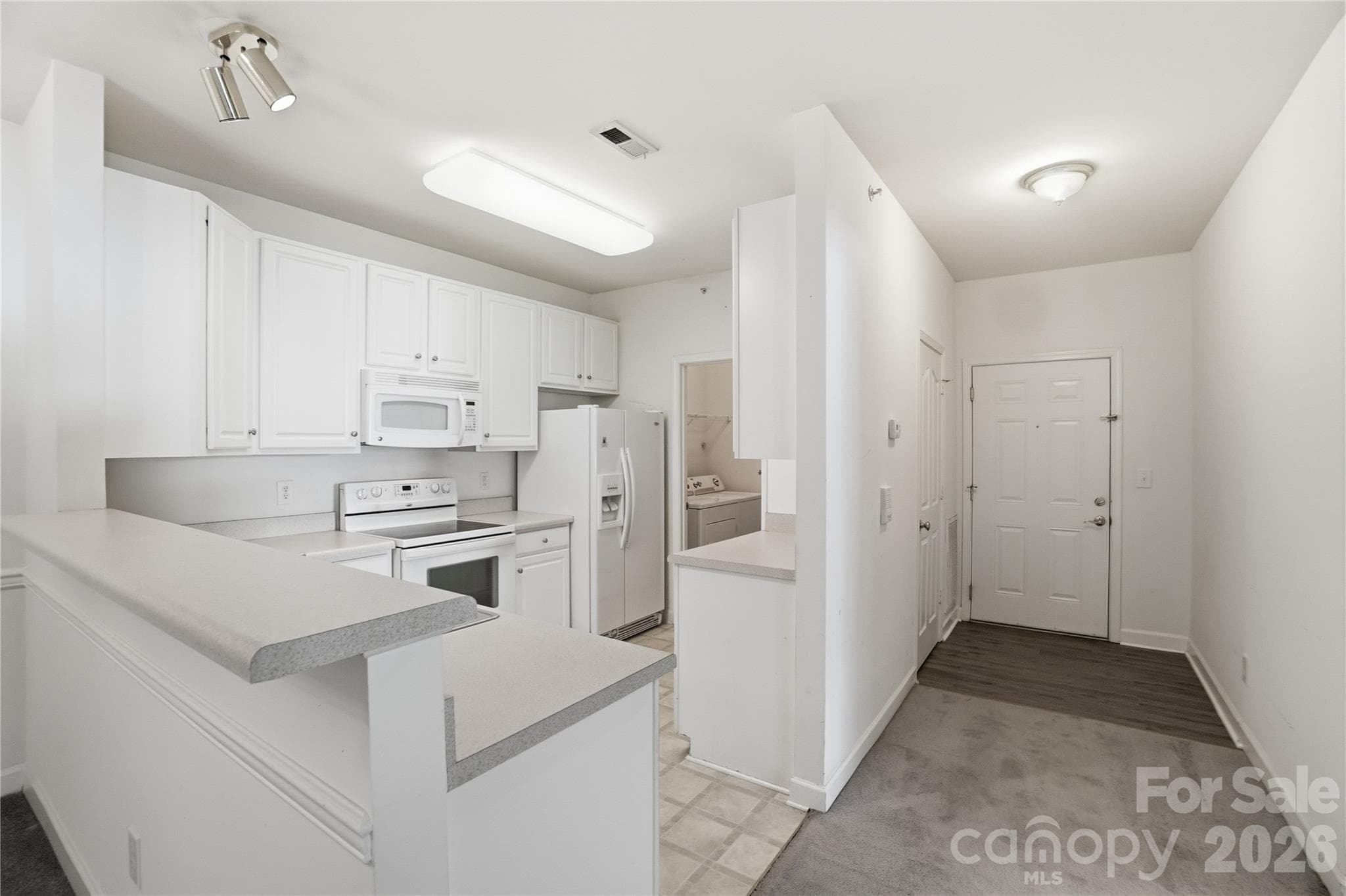 Condominium at Cornelius, photo 3 of 23