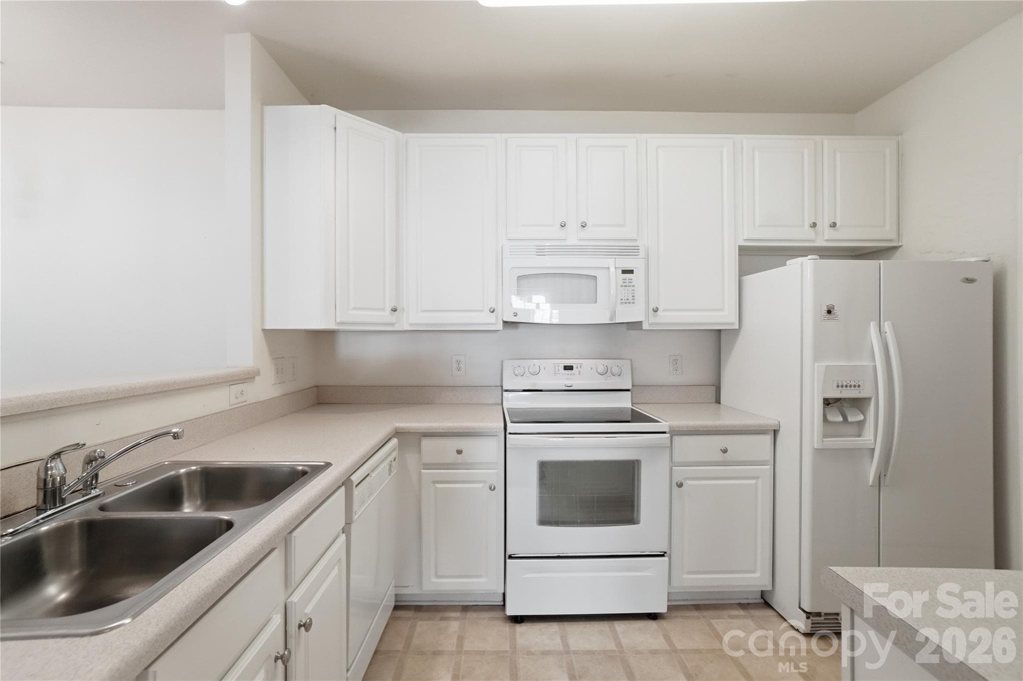 Condominium at Cornelius, photo 4 of 23