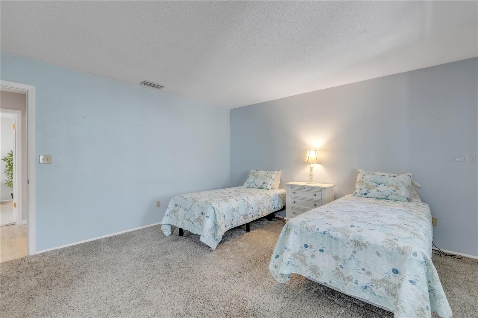 Single Family Residence at 47 CROOKED PINE RD, PORT ORANGE, photo 23 of 40