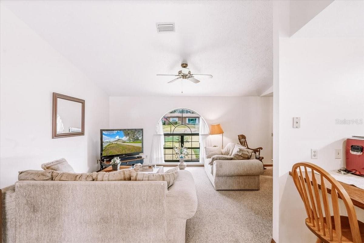 Single Family Residence at 9103 E AQUA VISTA DR, INVERNESS, photo 11 of 65