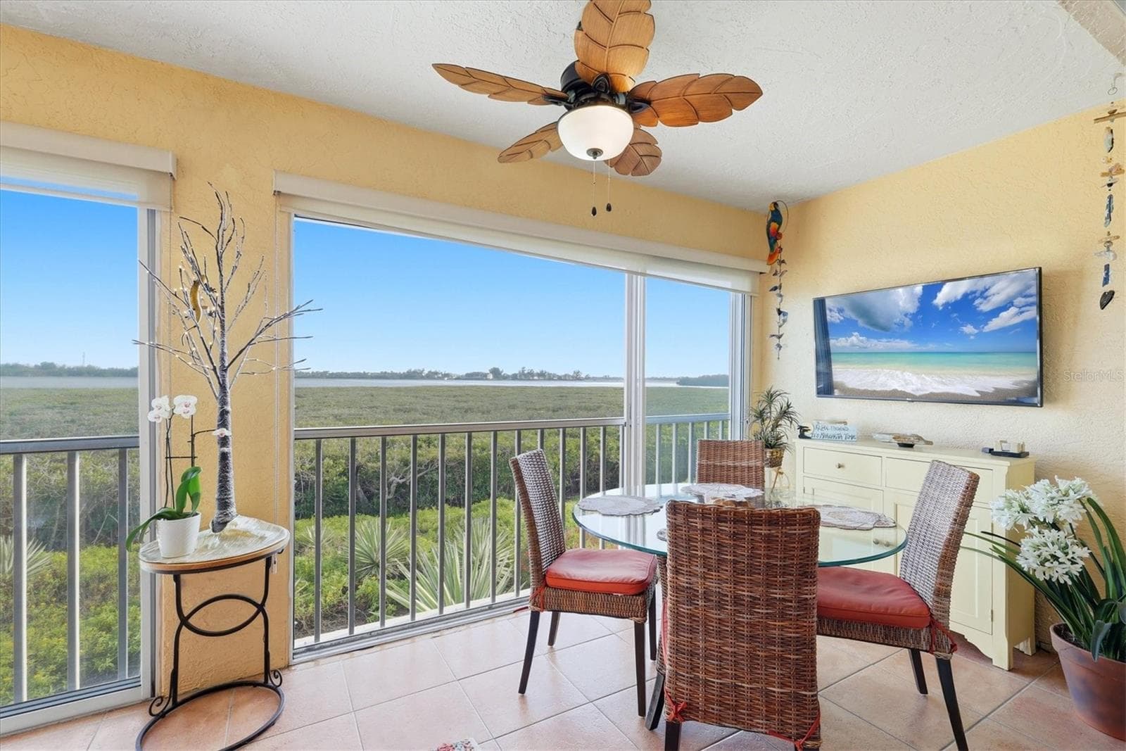 1323 PERICO POINT CIR #107
