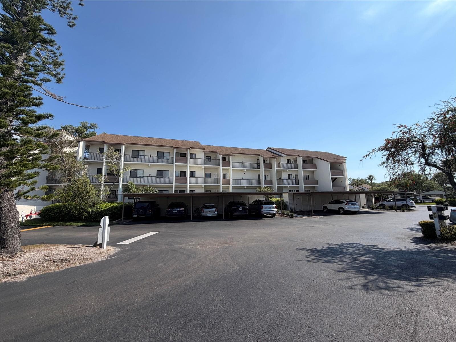 Condominium at 832 BIRD BAY WAY #113, VENICE, photo 2 of 33