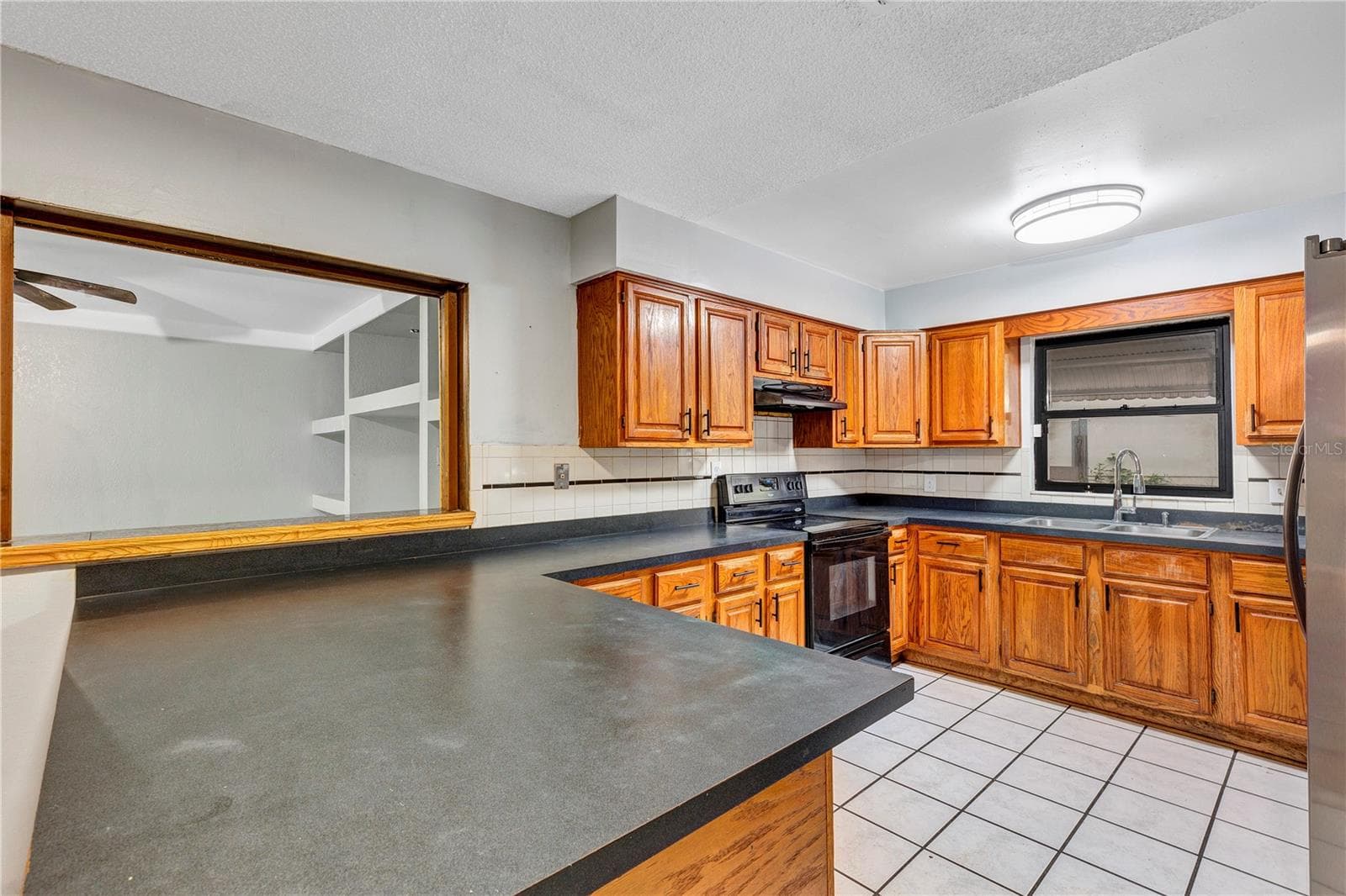 Single Family Residence at 7900 TOLEDO ST, ORLANDO, photo 11 of 32