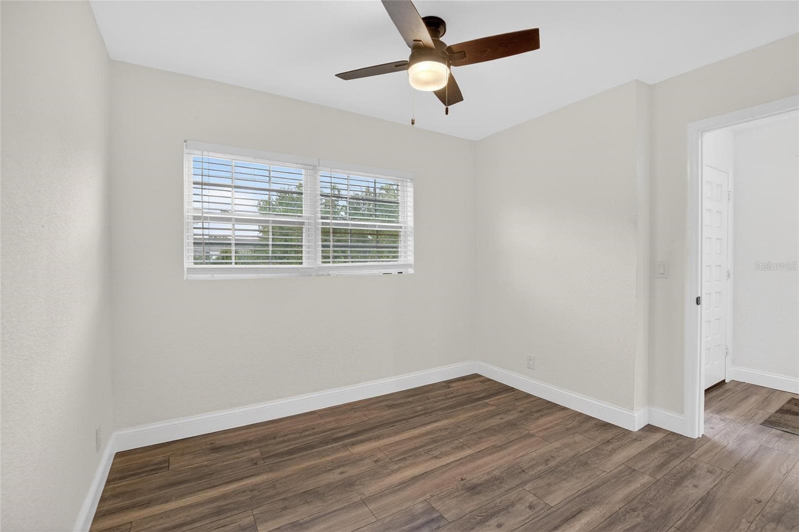 Single Family Residence at 723 W PINEDALE DR, PLANT CITY, photo 19 of 47