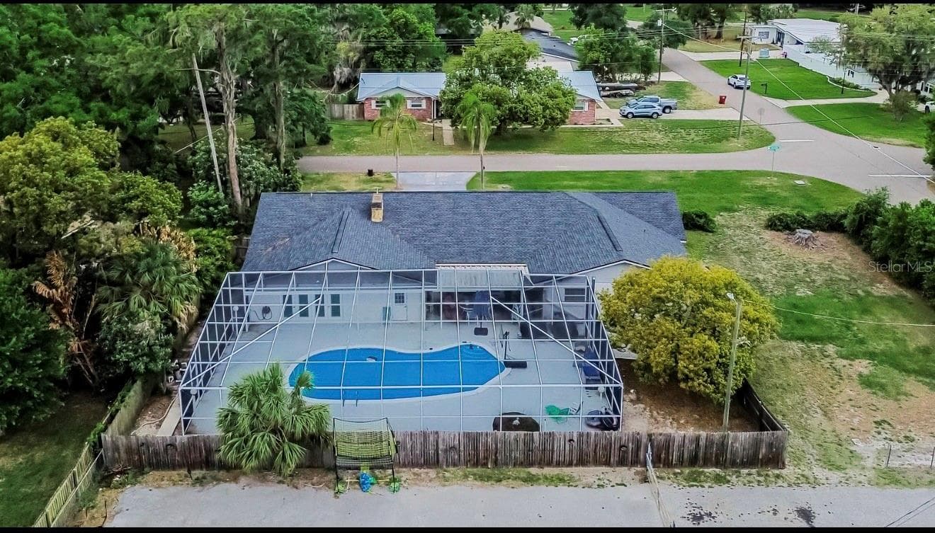 Single Family Residence at 723 W PINEDALE DR, PLANT CITY, photo 33 of 47