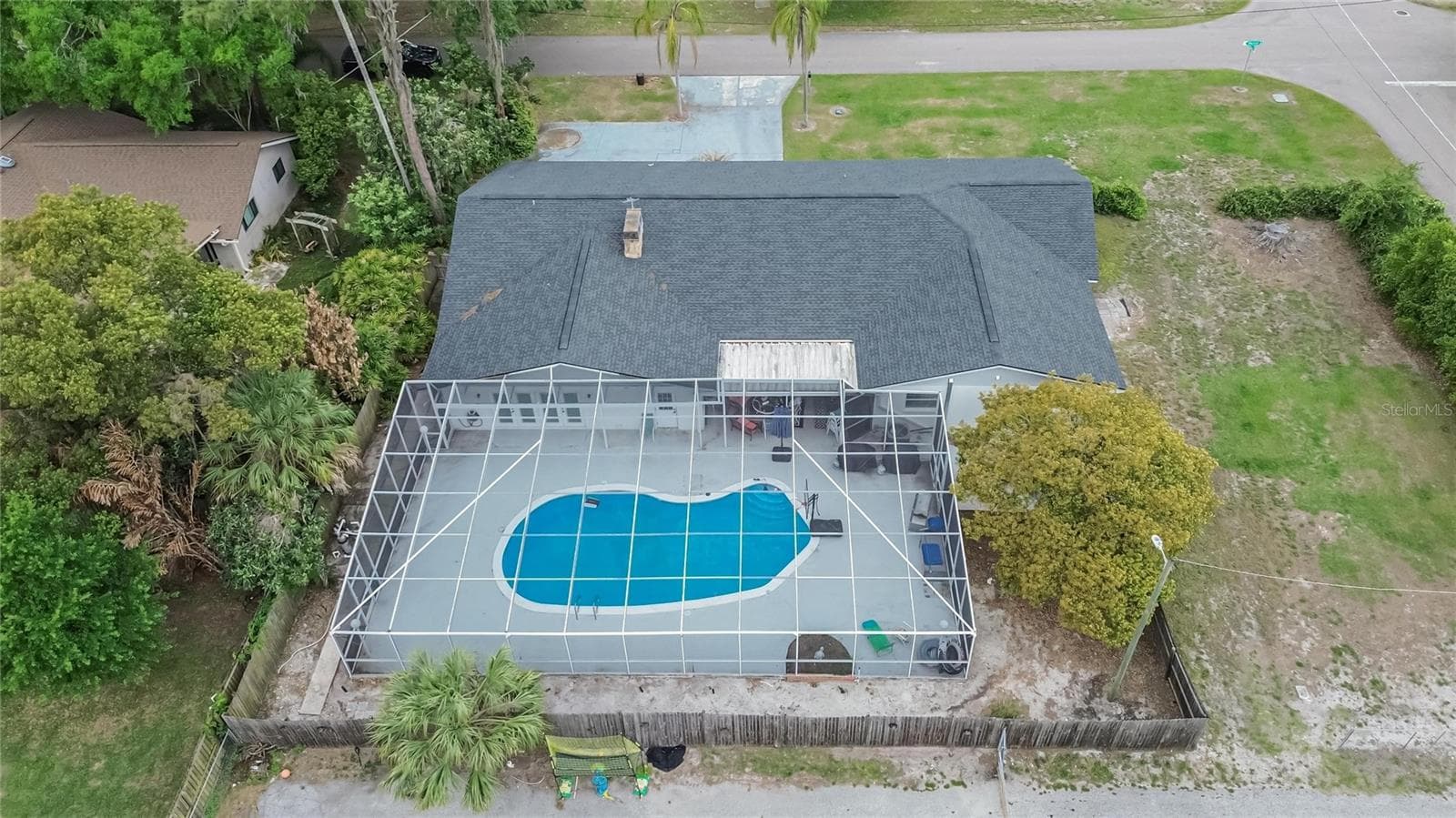 Single Family Residence at 723 W PINEDALE DR, PLANT CITY, photo 35 of 47
