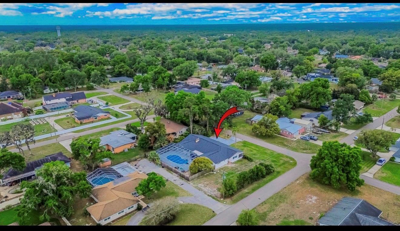Single Family Residence at 723 W PINEDALE DR, PLANT CITY, photo 42 of 47
