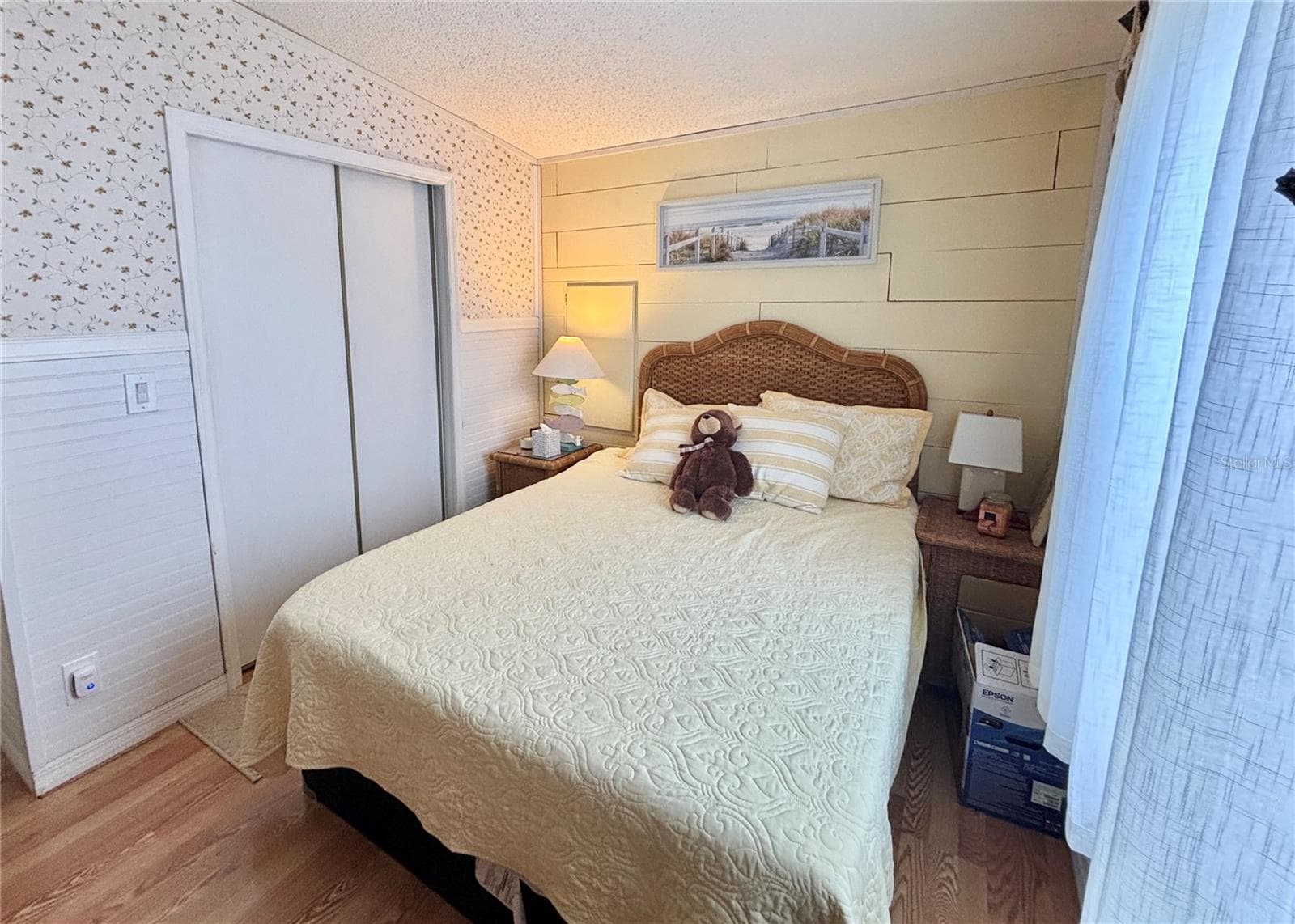 Guest bedroom - 102 AMERICANA CT NE #206, ST PETERSBURG