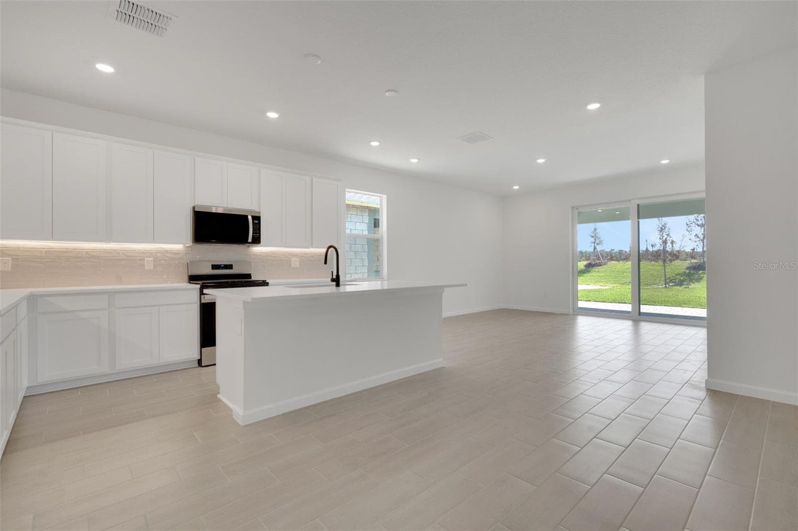 Single Family Residence at 5461 NW CAMBERLY CT, PORT ST LUCIE, photo 4 of 26