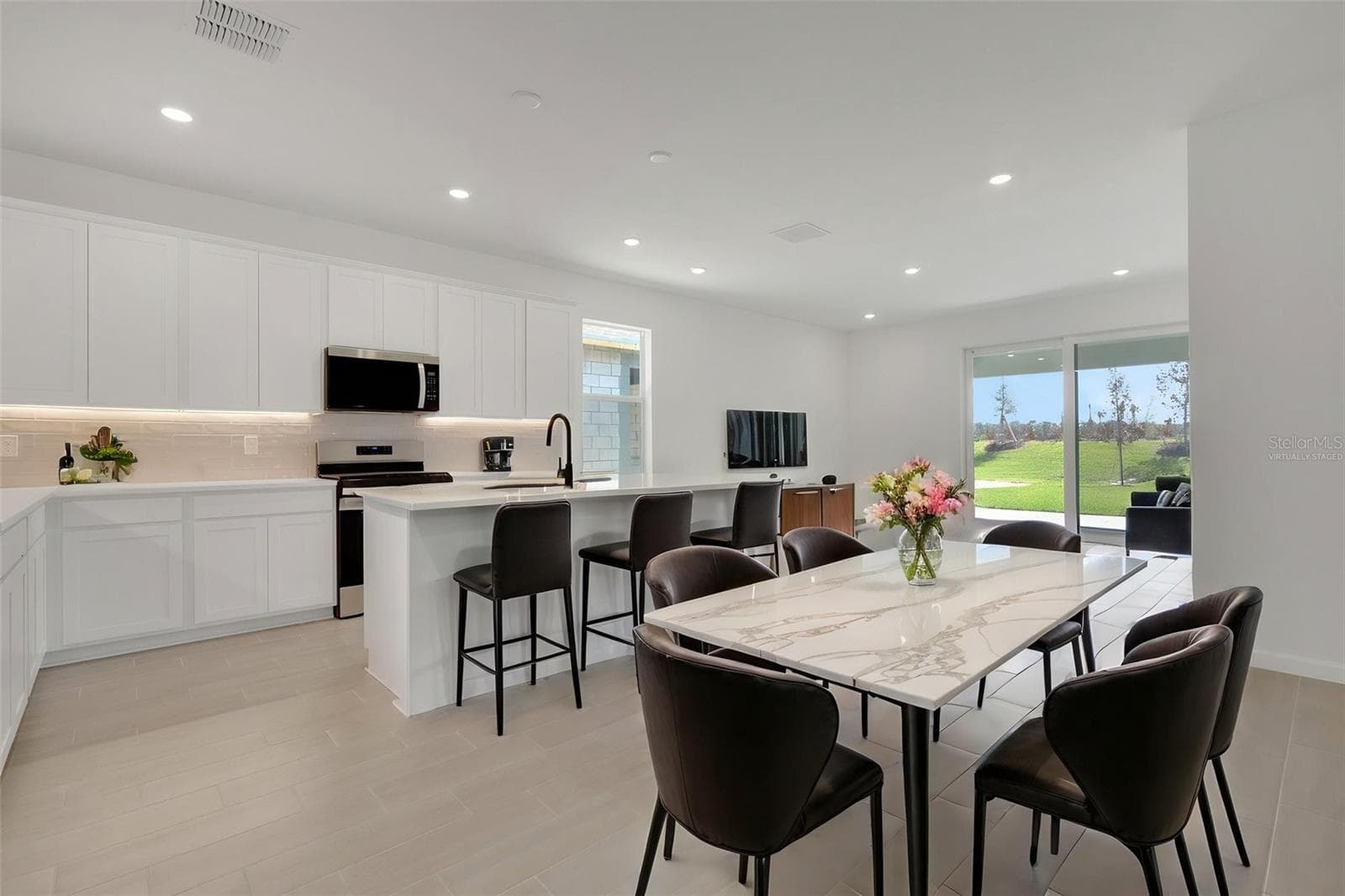 Virtually Staged - 5461 NW CAMBERLY CT, PORT ST LUCIE