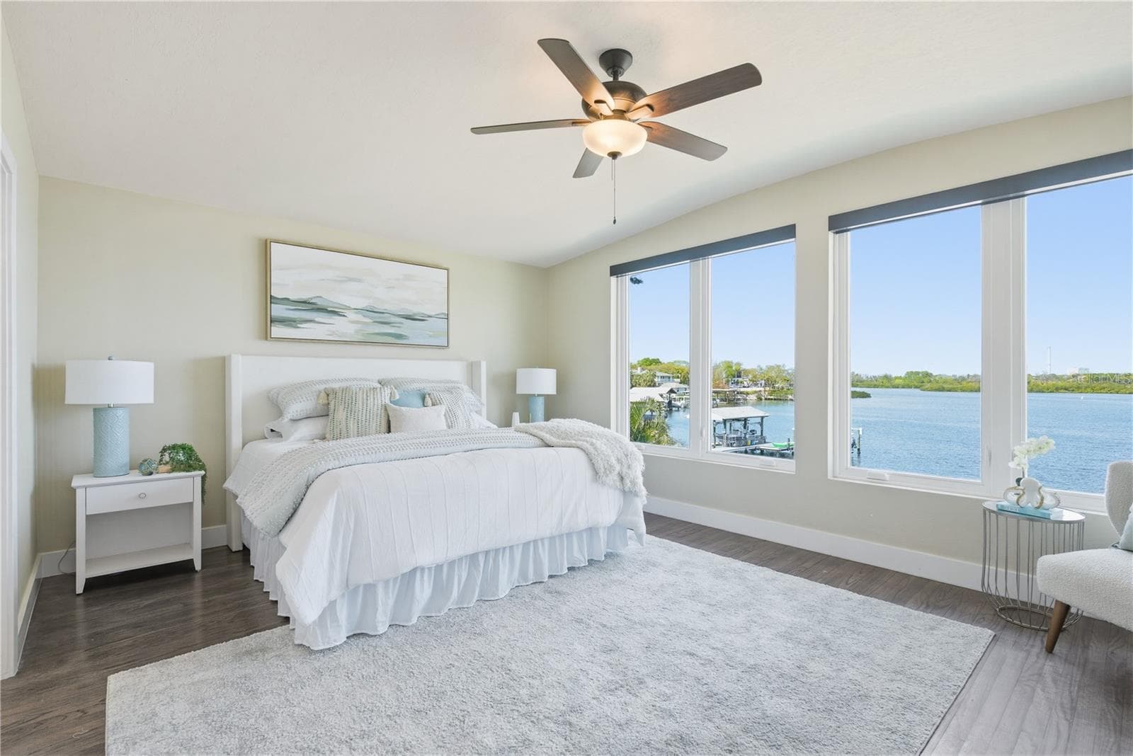 Guest Suite - 915 BAYSHORE DR, TARPON SPRINGS