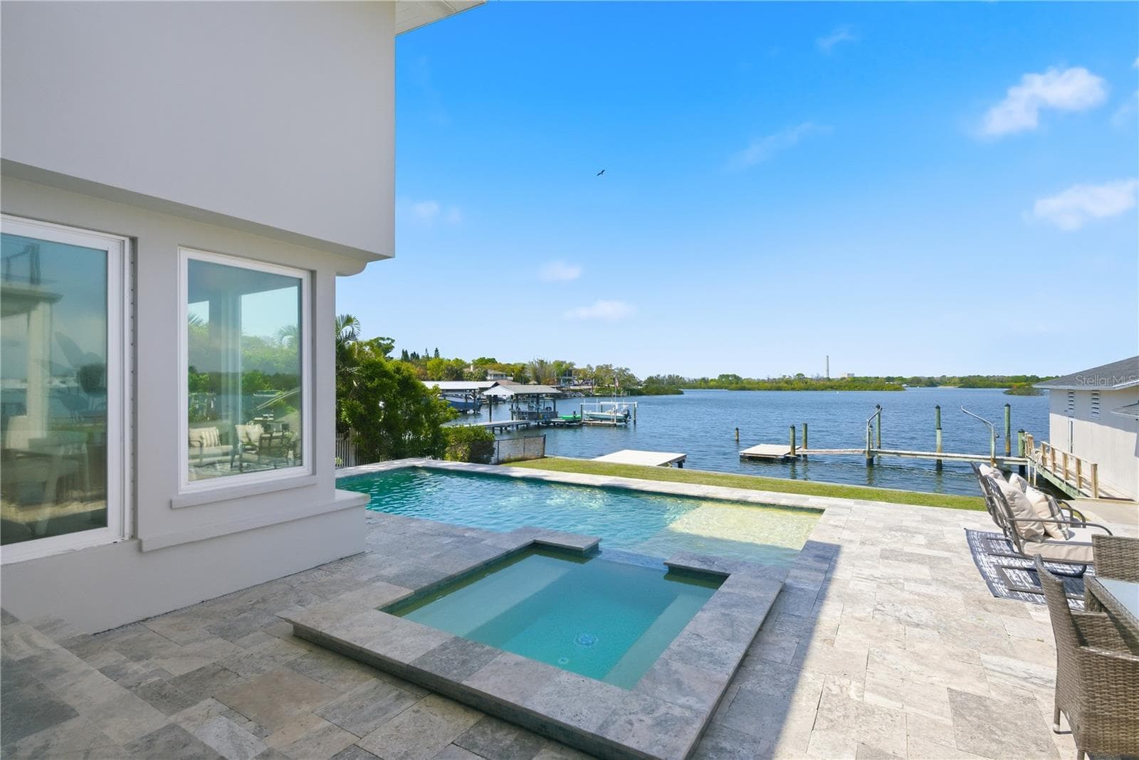 Spa - 915 BAYSHORE DR, TARPON SPRINGS
