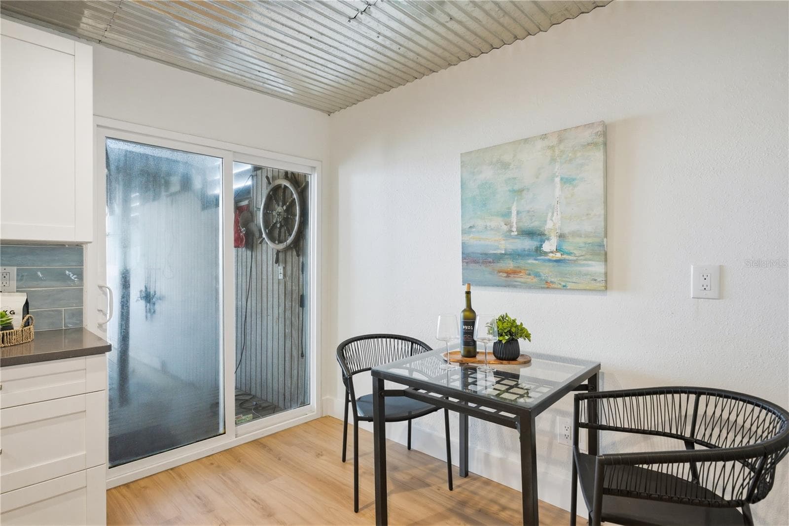 Guest House Sliding Door to Boathouse - 915 BAYSHORE DR, TARPON SPRINGS