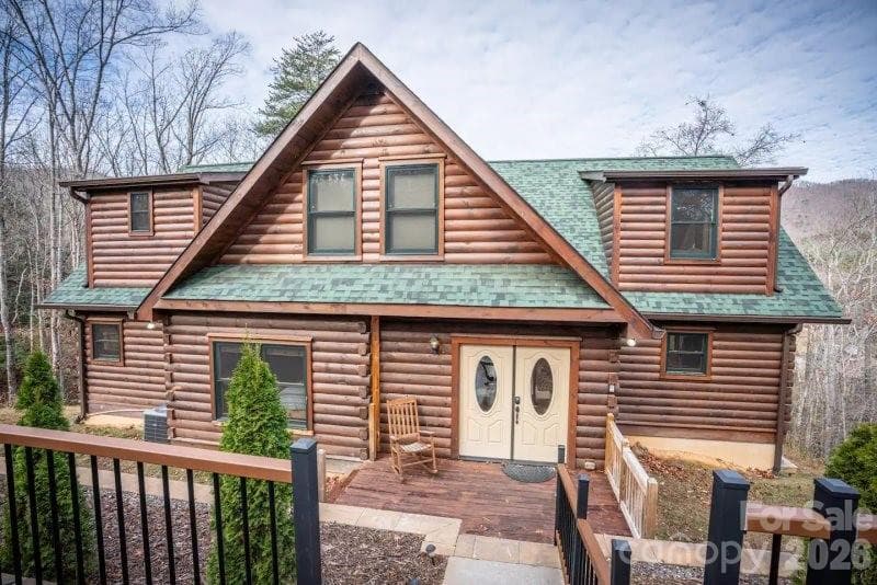 Single Family Residence at Lake Lure, photo 4 of 49