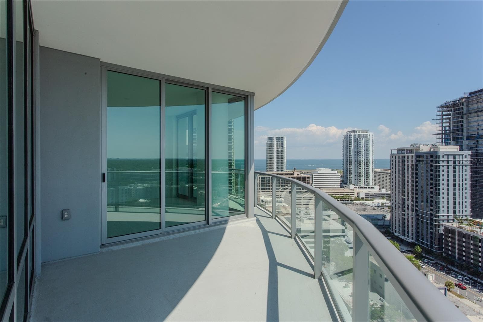 Condominium at 400 CENTRAL AVE #2001, ST PETERSBURG, photo 17 of 46