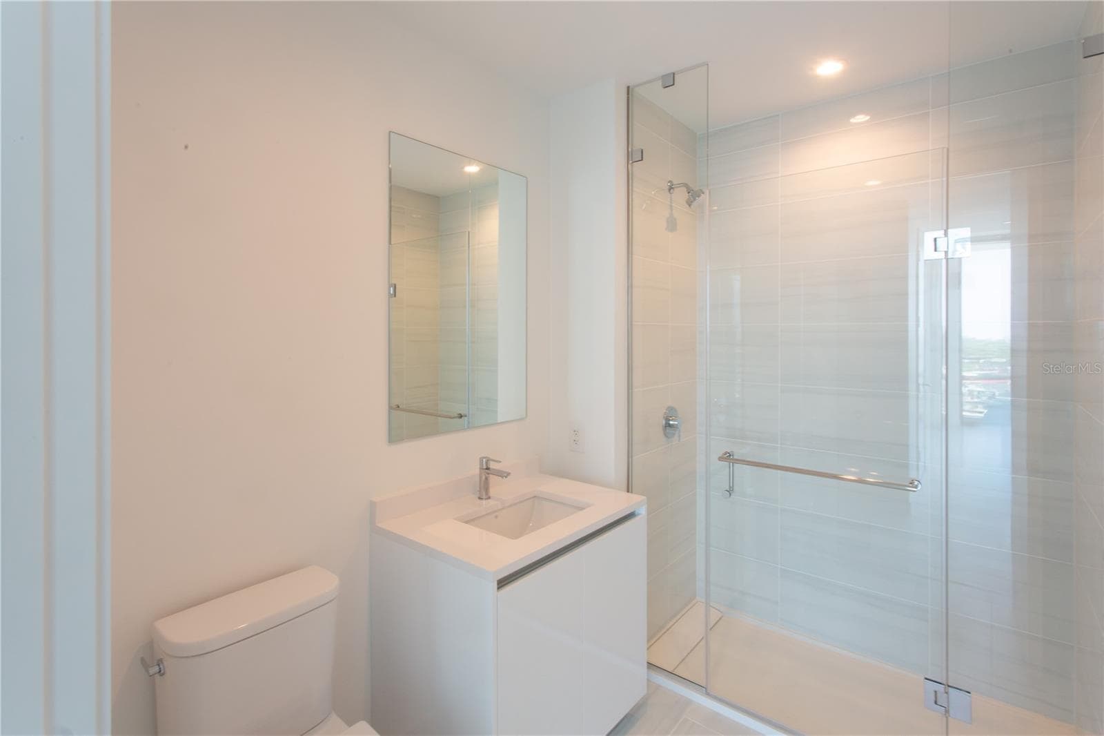 Condominium at 400 CENTRAL AVE #2001, ST PETERSBURG, photo 22 of 46