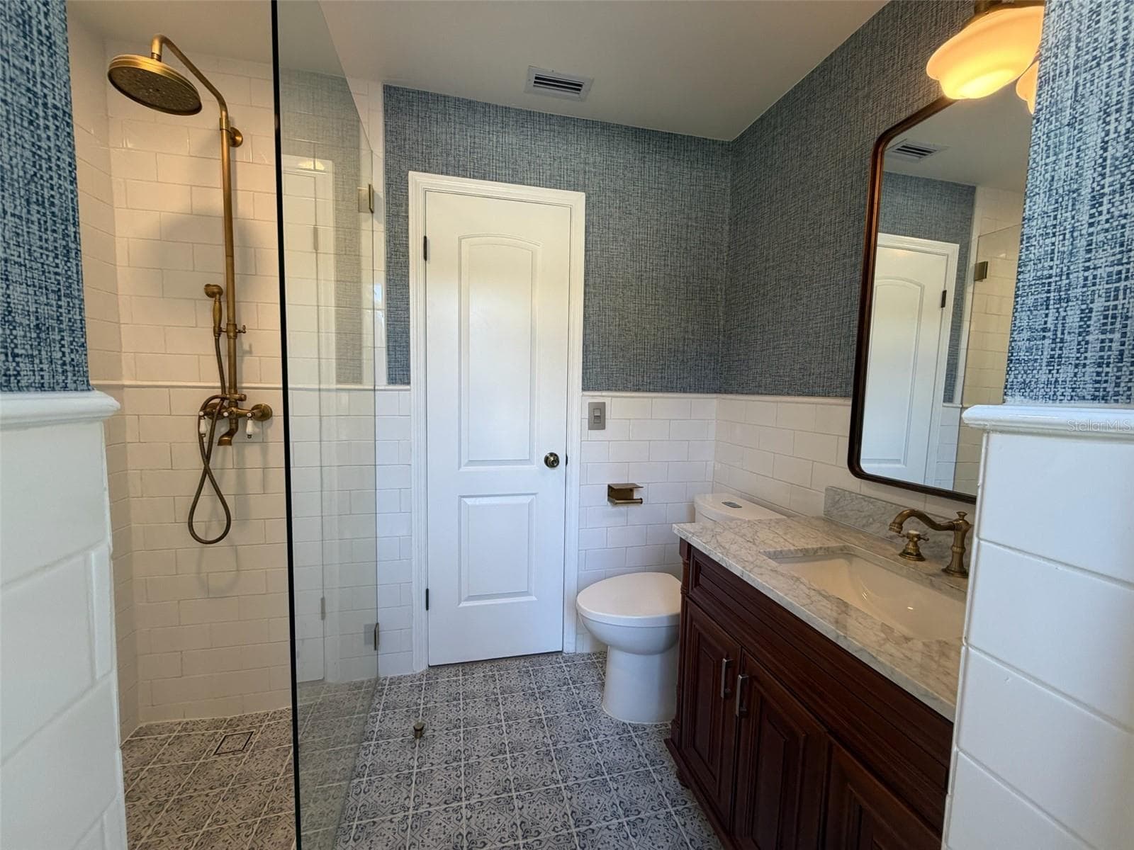 2ND BATHROOM - 9115 BAY SIDE CT, ORLANDO