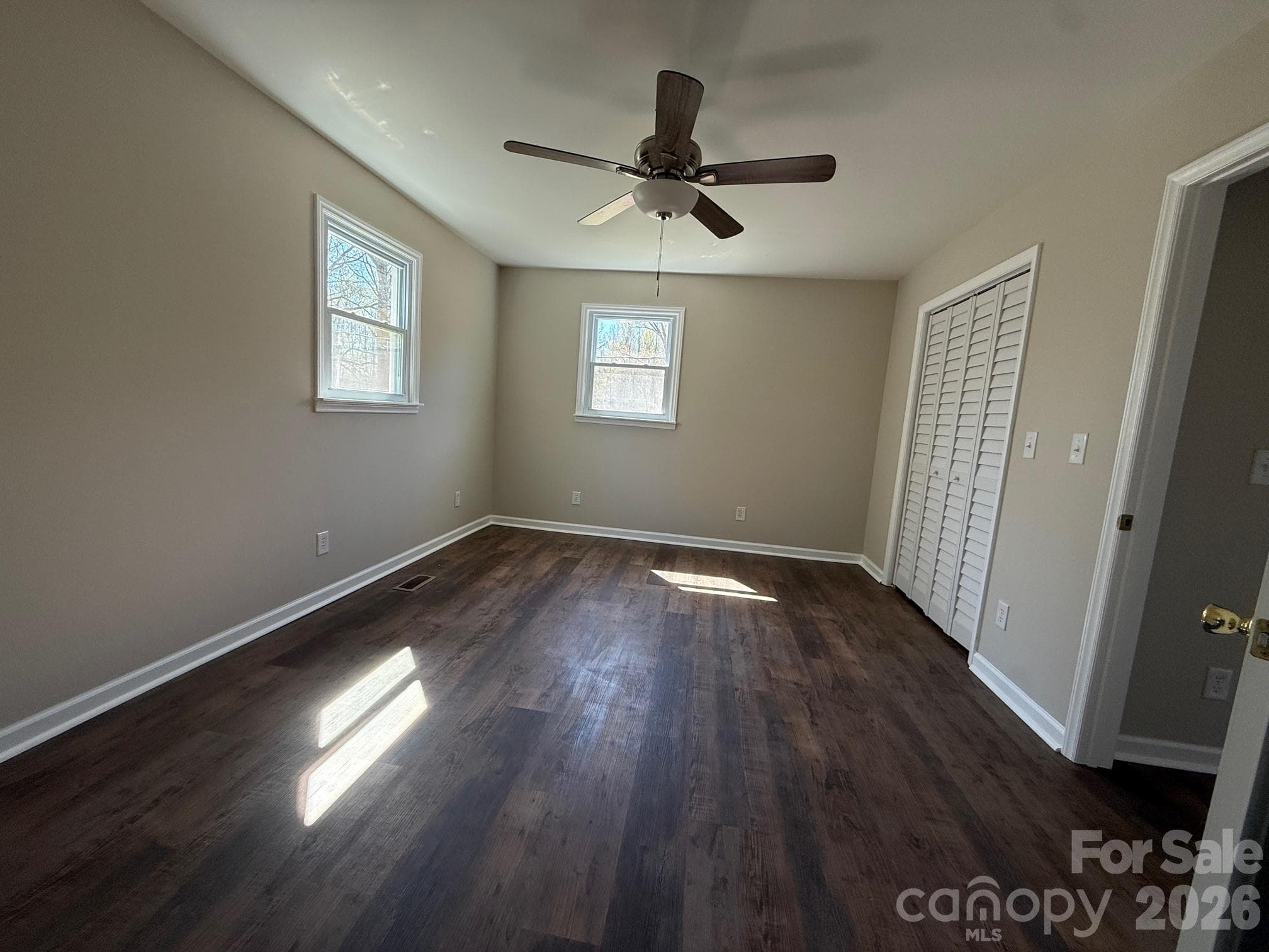 Single Family Residence at 3730 Sedgefield Drive, Conover, photo 6 of 24