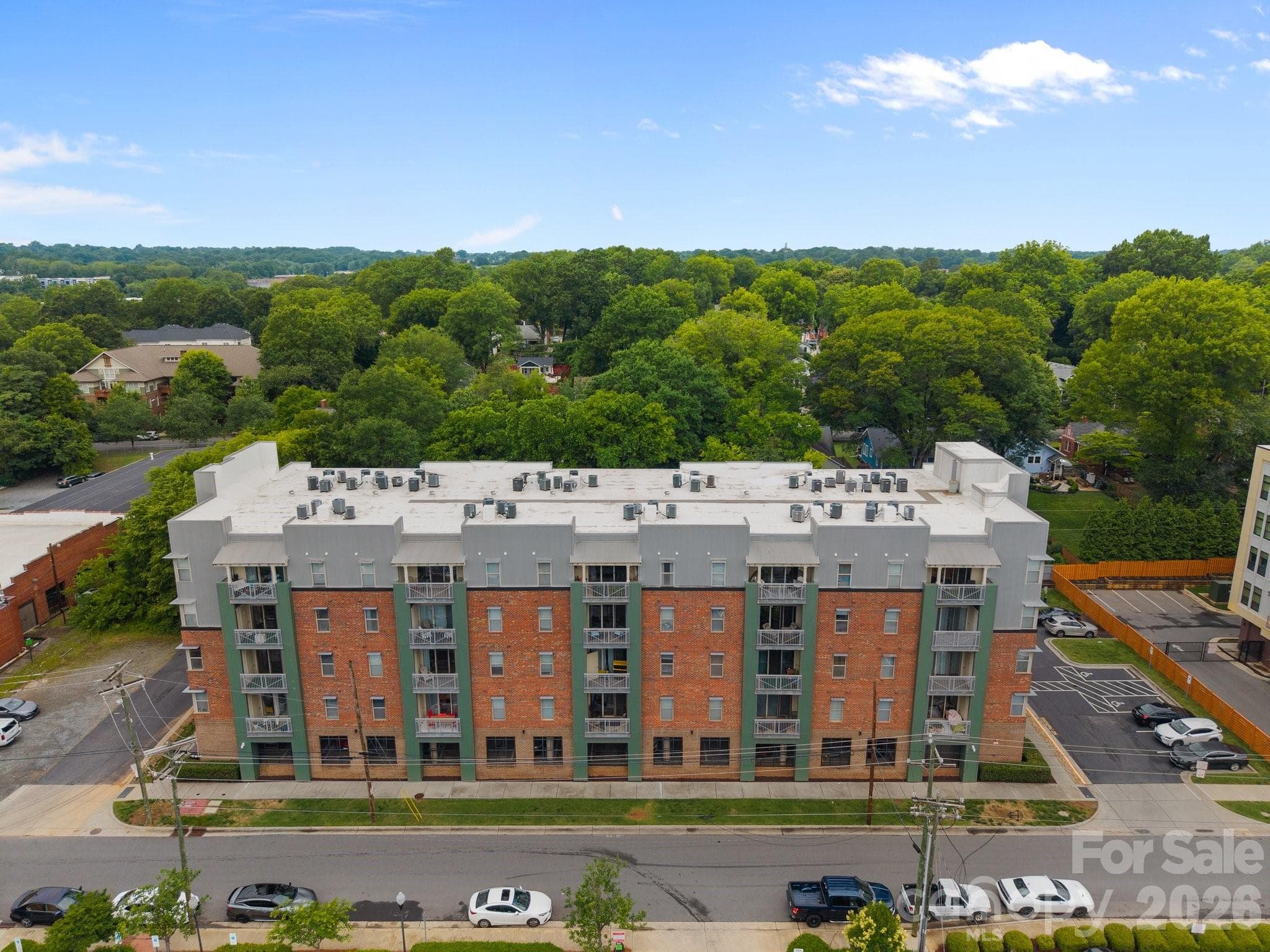 Condominium at Charlotte, photo 2 of 17