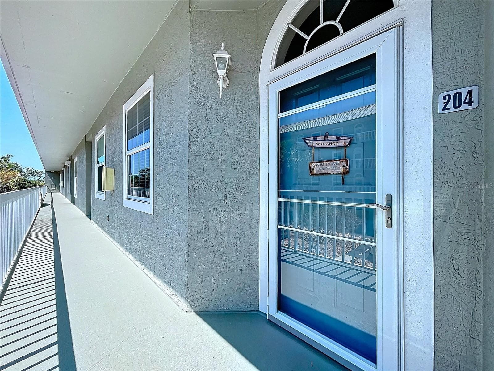 Condominium at 7 ISLAND PARK PL #204, DUNEDIN, photo 31 of 85