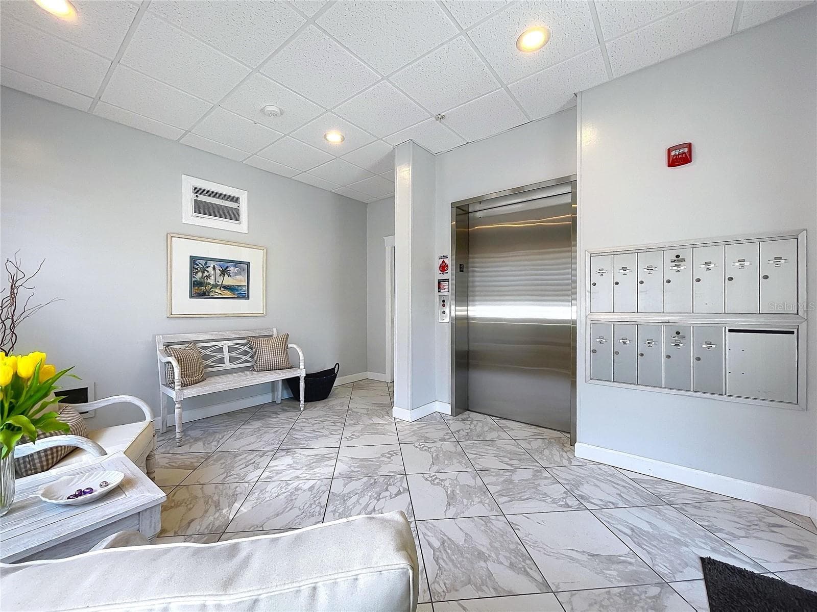 Condominium at 7 ISLAND PARK PL #204, DUNEDIN, photo 58 of 85