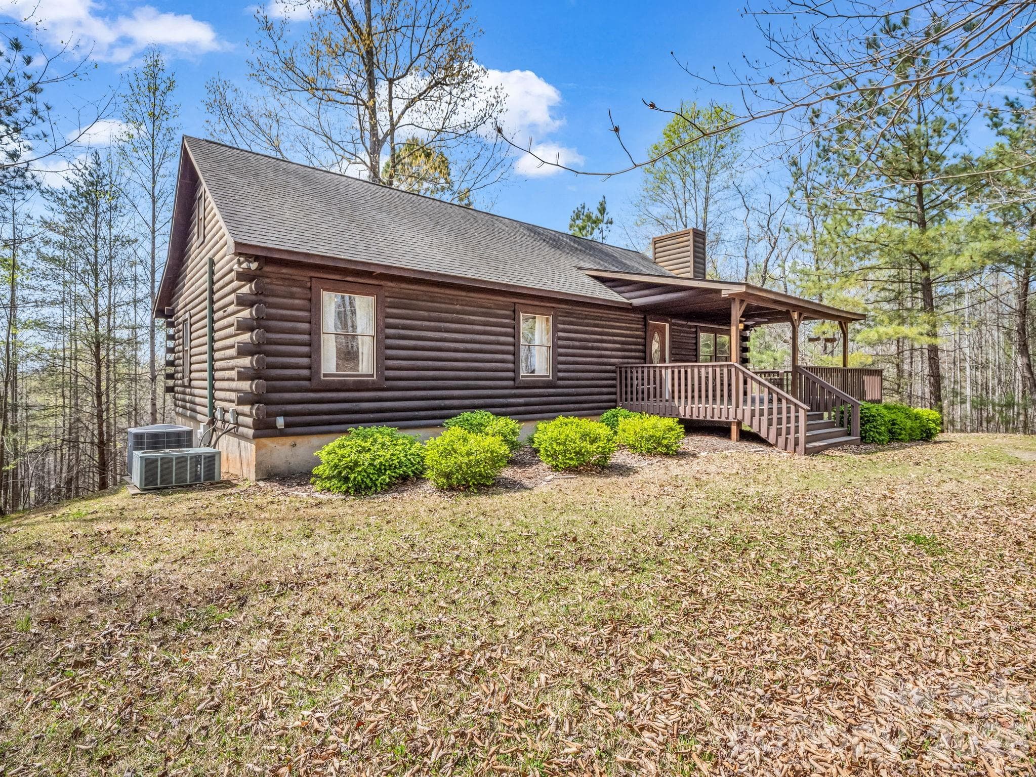 Single Family Residence at Rutherfordton, photo 4 of 48