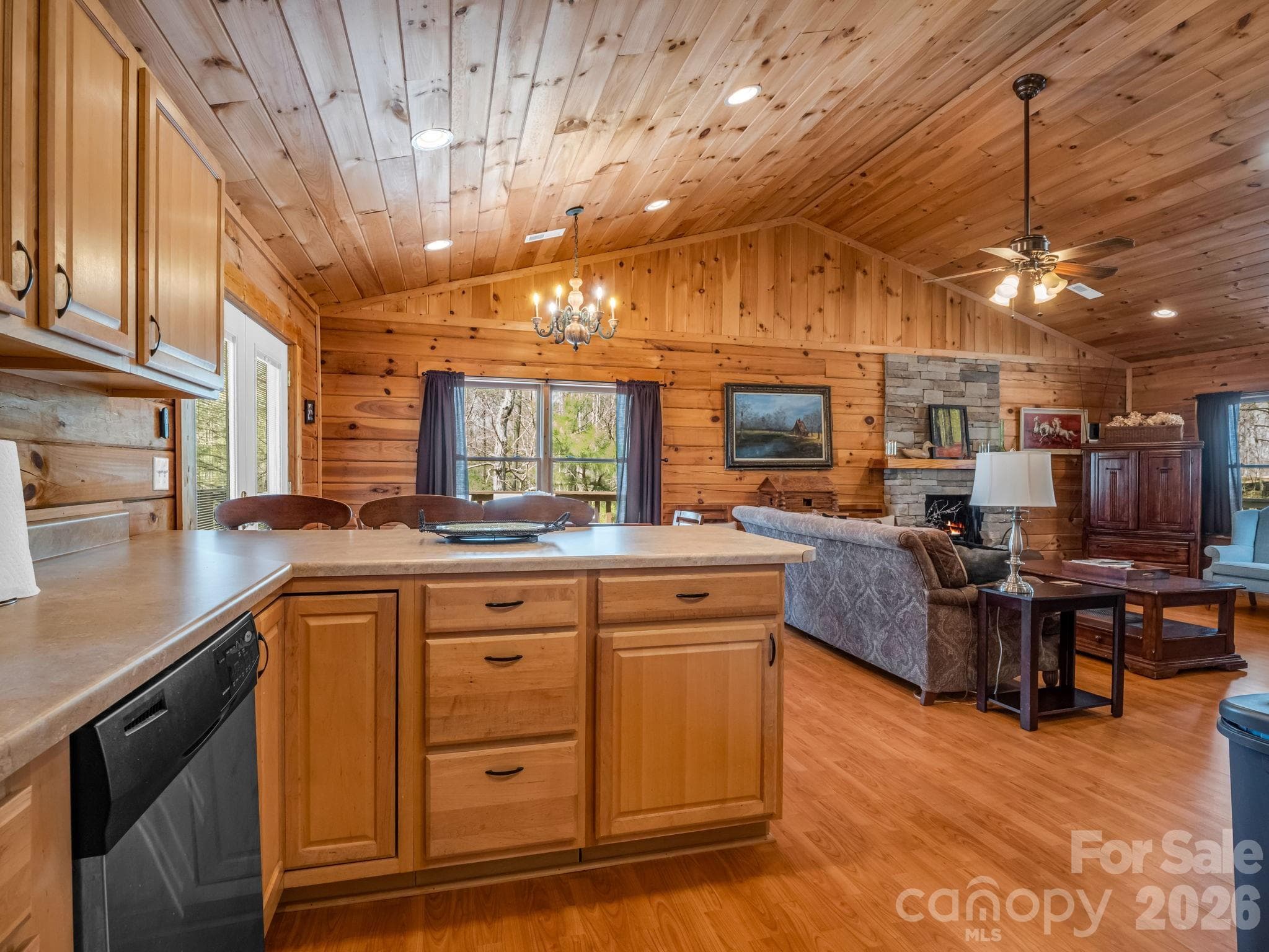 Single Family Residence at Rutherfordton, photo 19 of 48